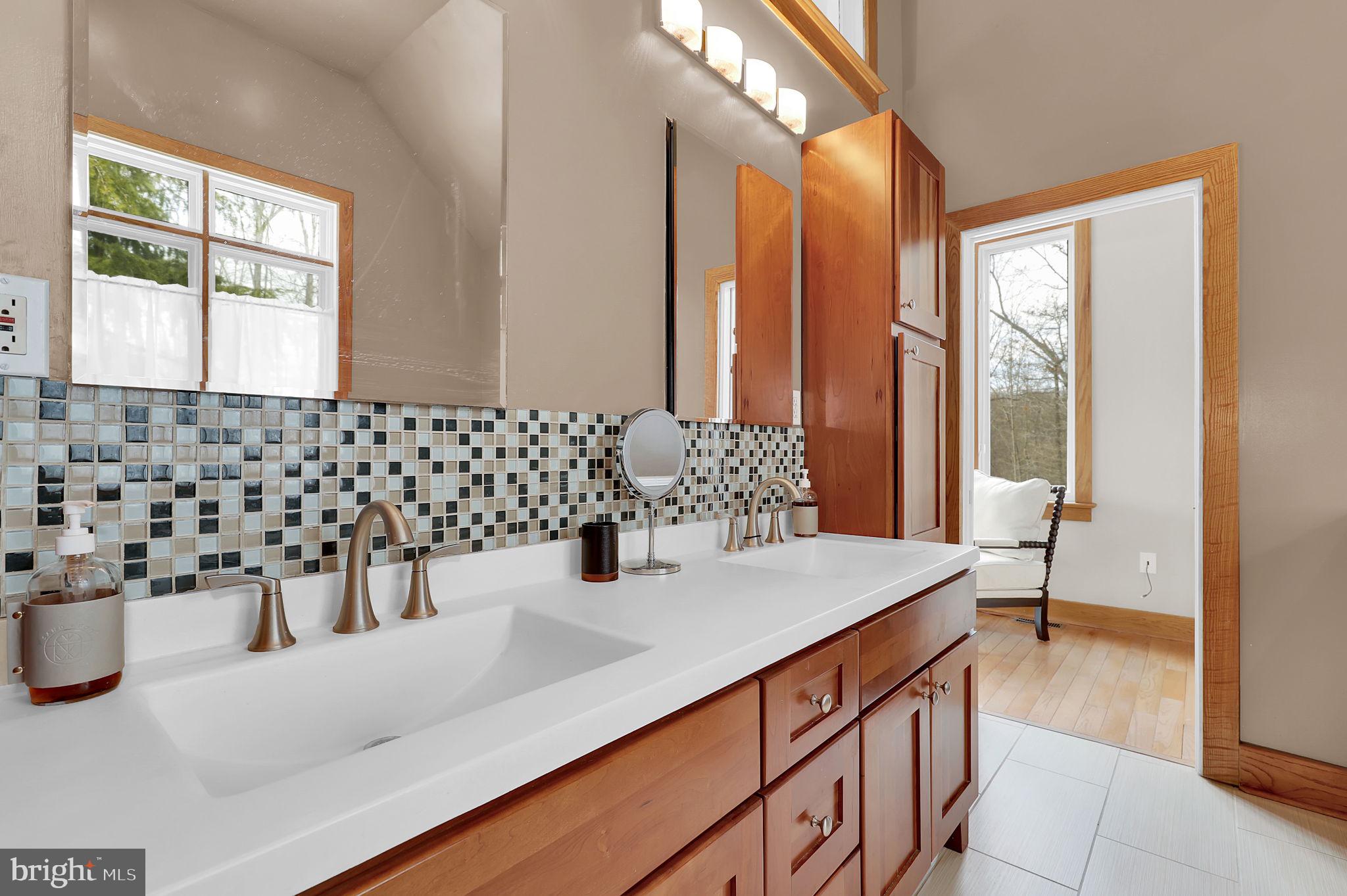 HARLOW - Residential