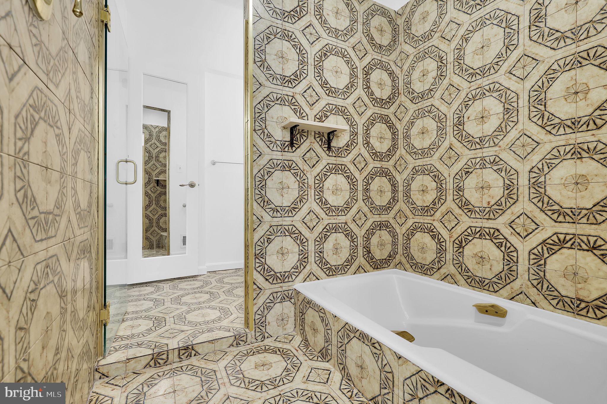 HARLOW - Residential