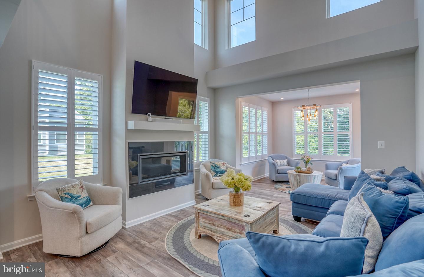 OYSTER COVE - Residential Lease