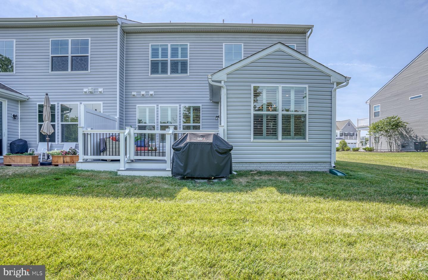 OYSTER COVE - Residential Lease