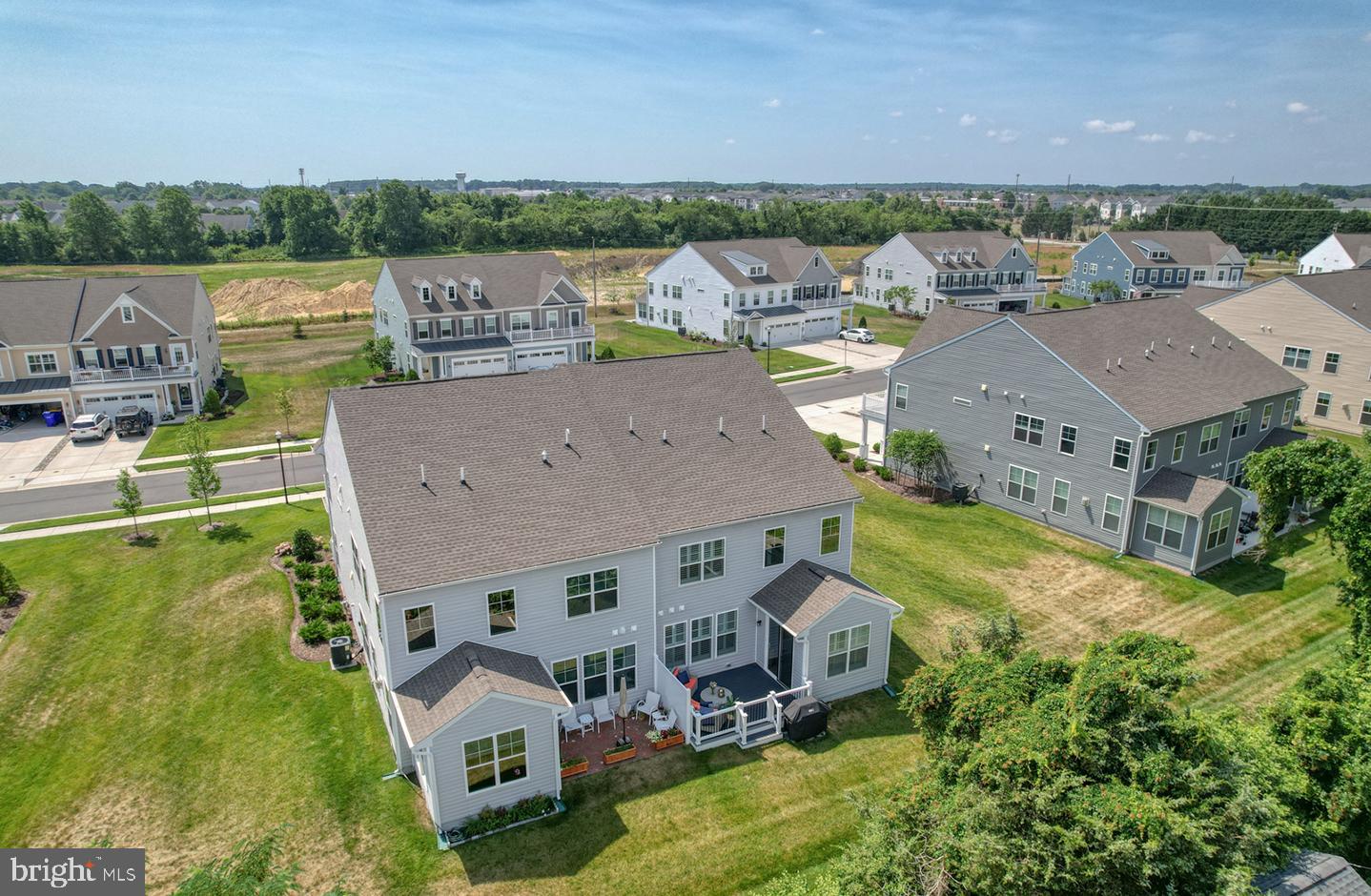 OYSTER COVE - Residential Lease