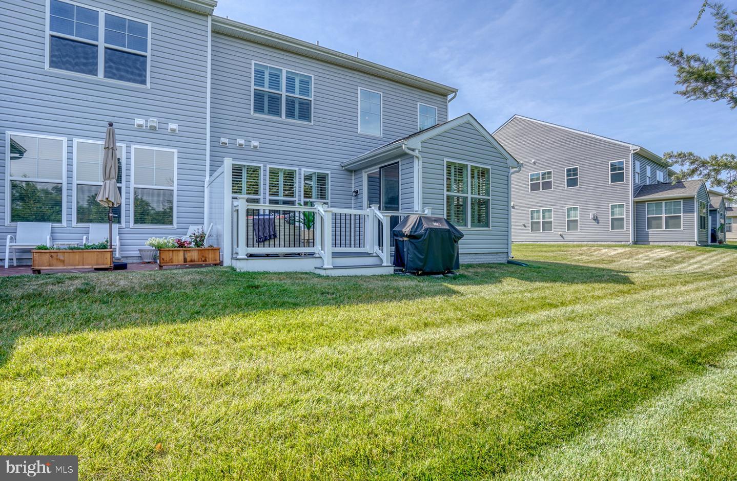 OYSTER COVE - Residential Lease