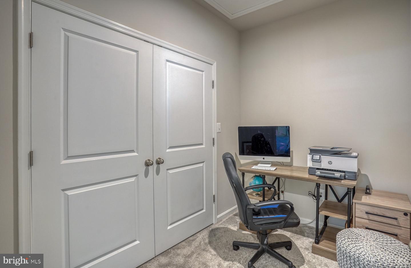 OYSTER COVE - Residential Lease