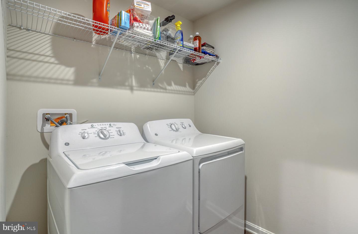 OYSTER COVE - Residential Lease