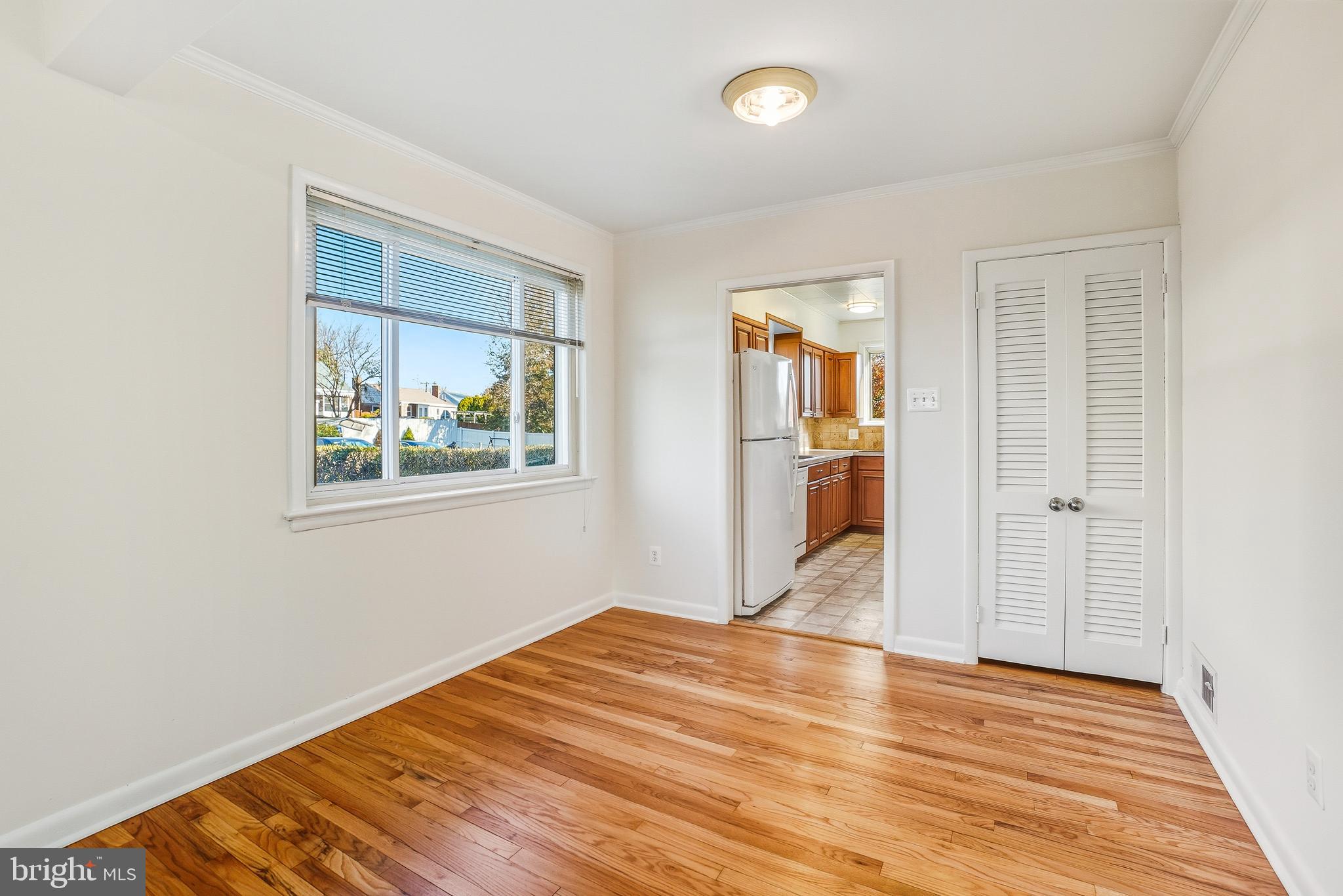 509 UNIVERSITY BOULEVARD W