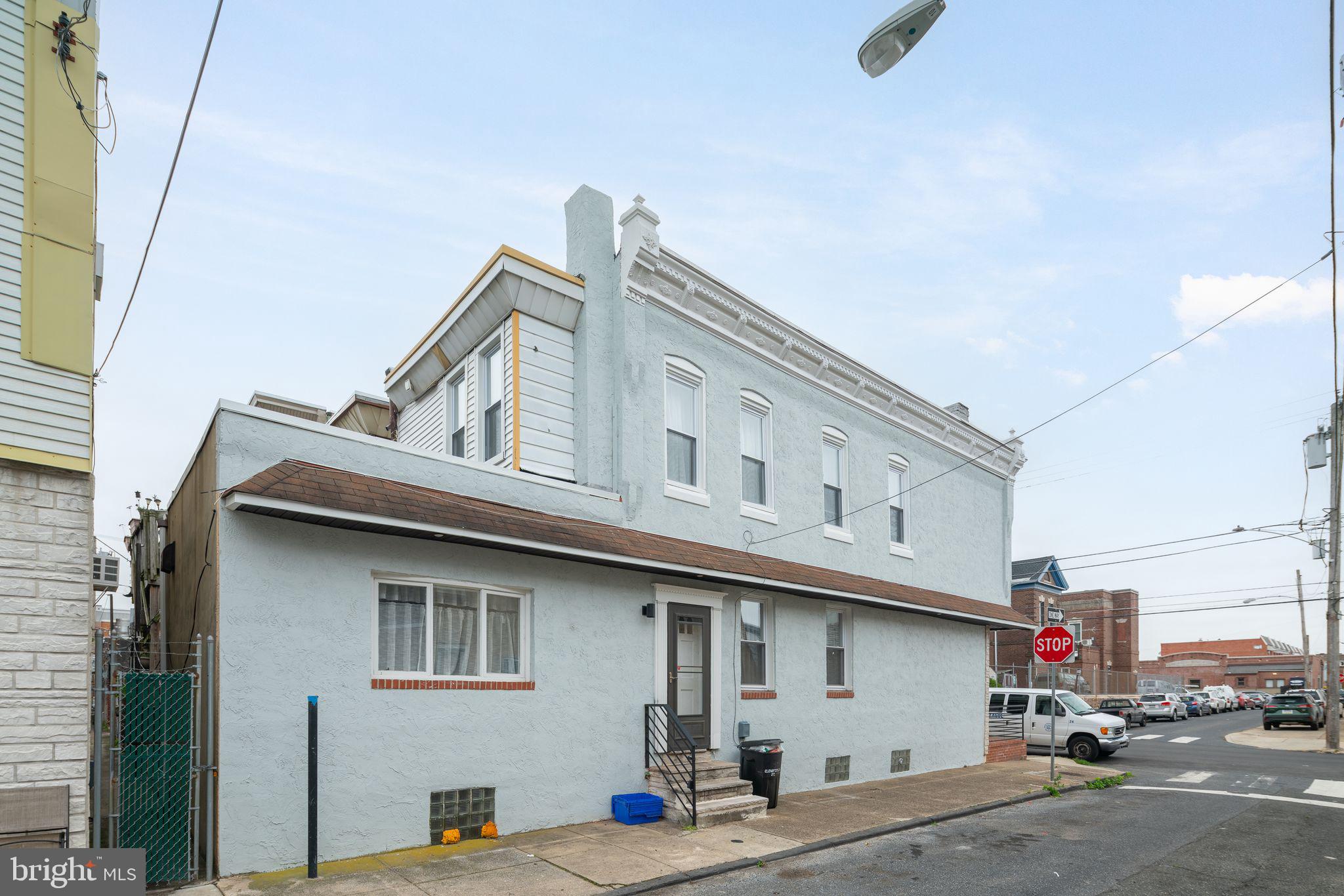 PORT RICHMOND - Residential