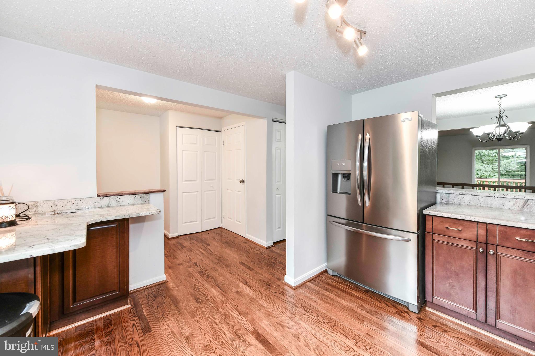5836 JACKSONS OAK COURT