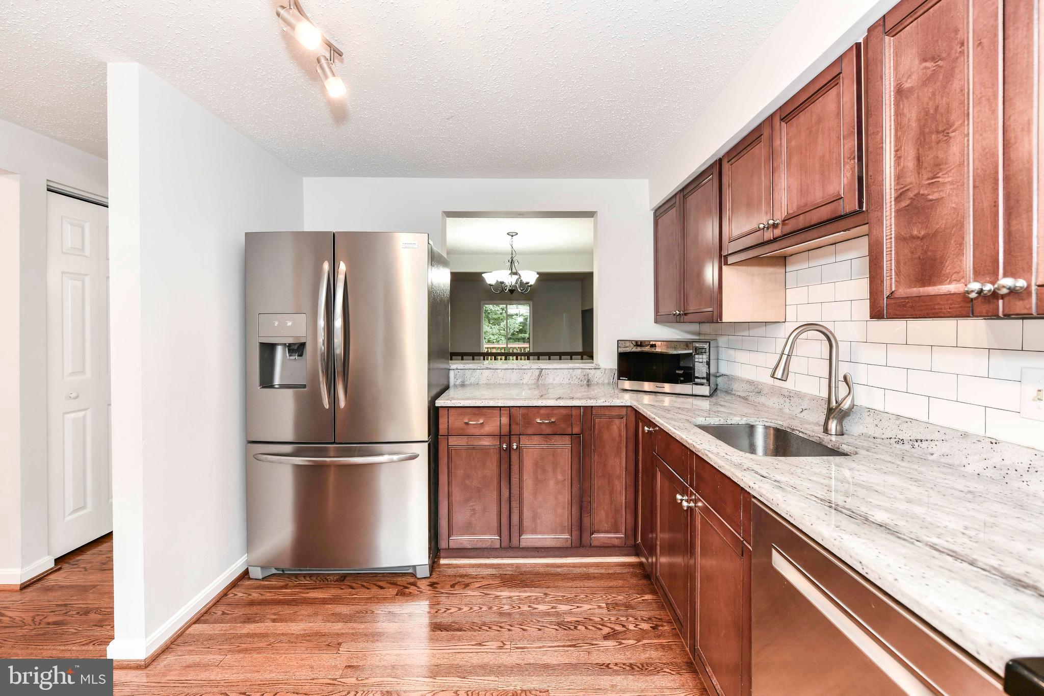 5836 JACKSONS OAK COURT