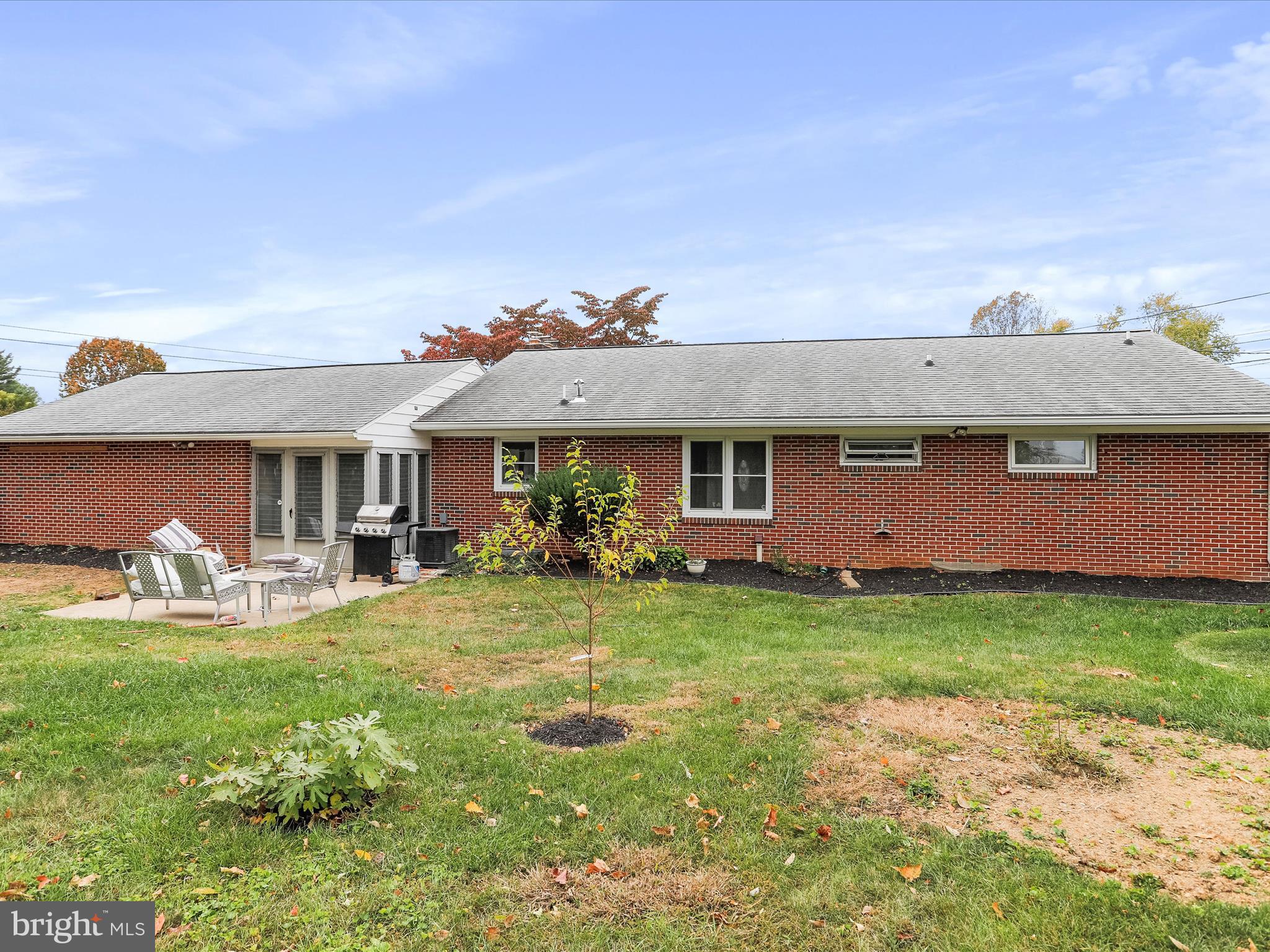 HALFWAY - Residential