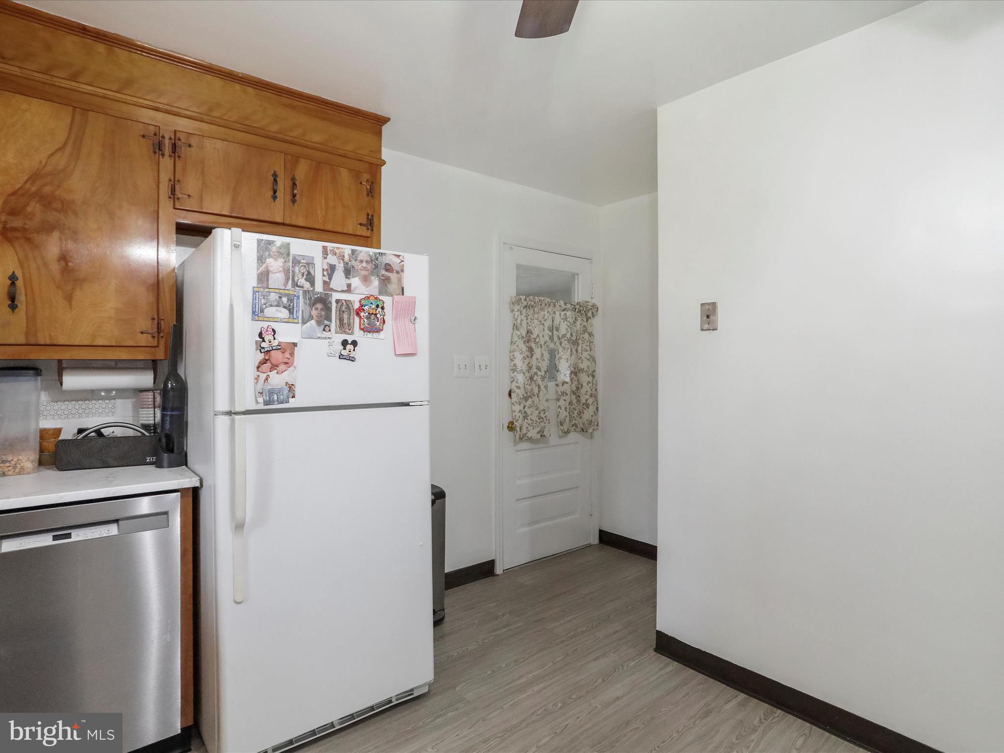 HALFWAY - Residential