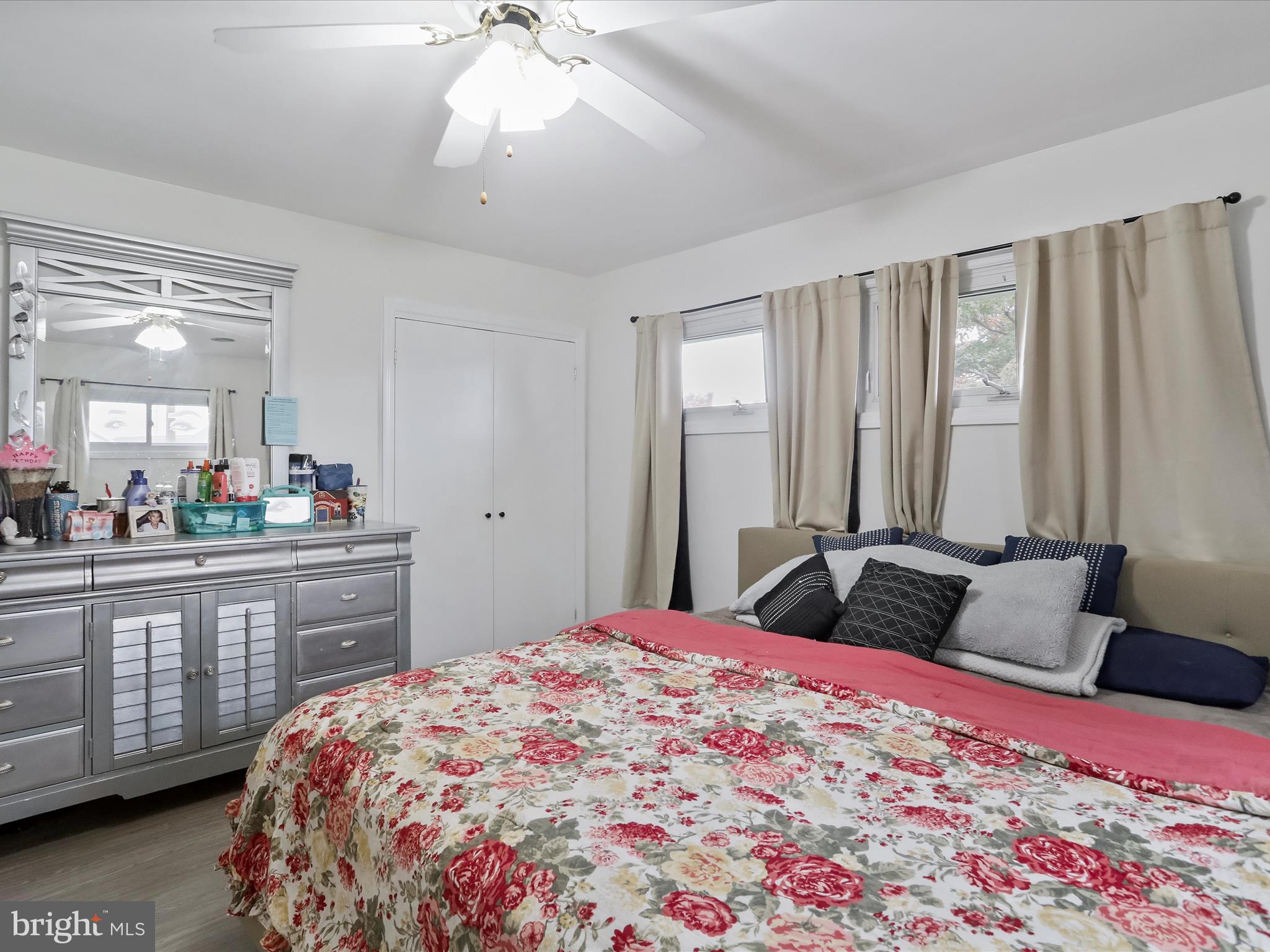 HALFWAY - Residential