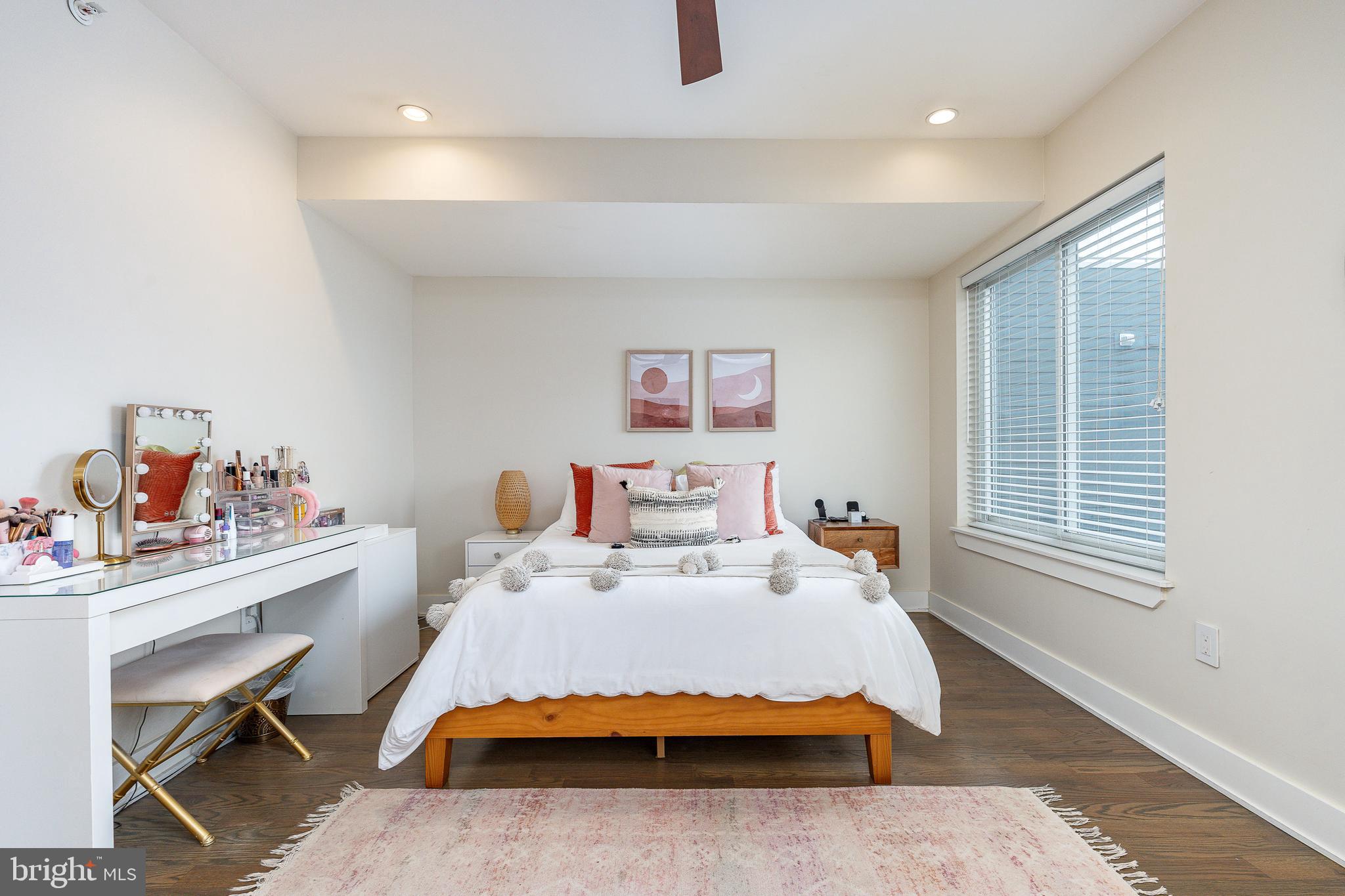 OLDE KENSINGTON - Residential