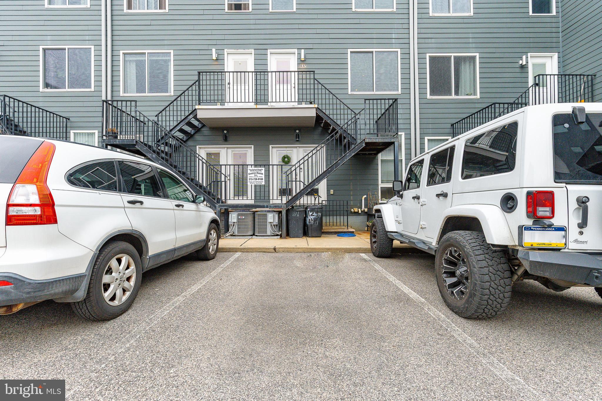 OLDE KENSINGTON - Residential