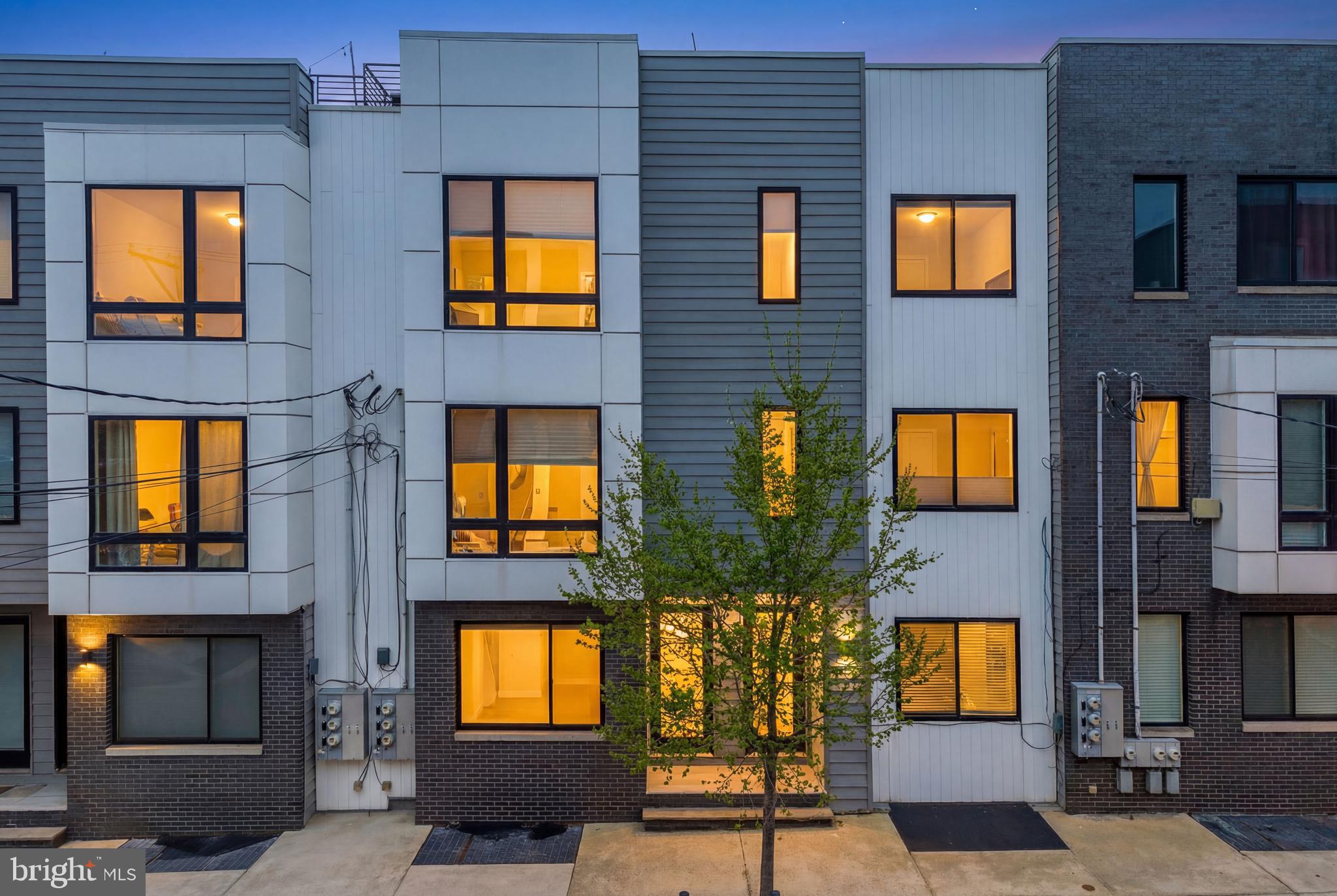 OLDE KENSINGTON - Residential