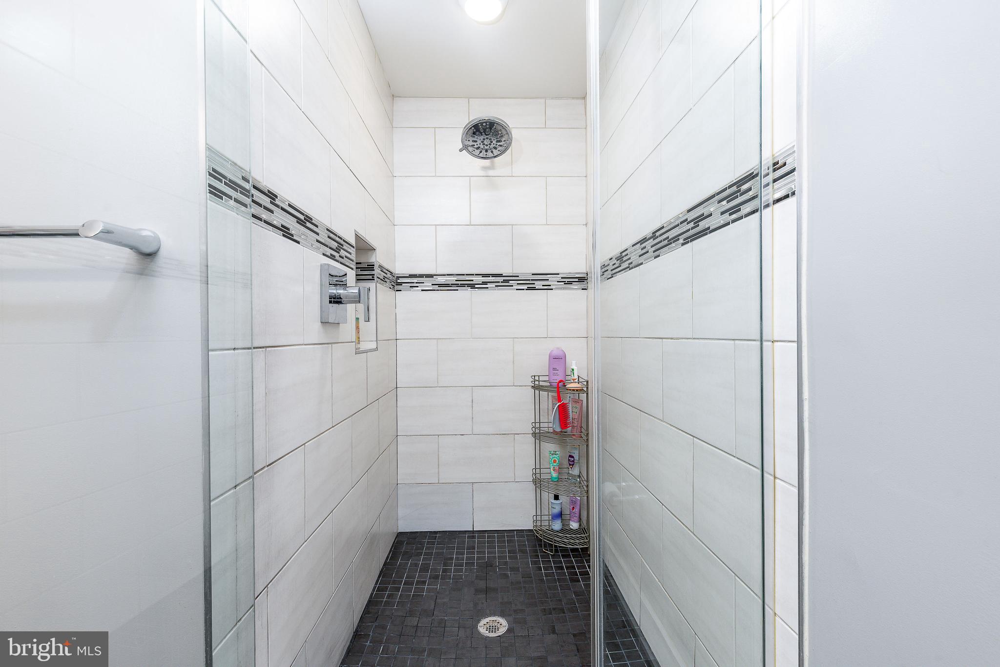 OLDE KENSINGTON - Residential