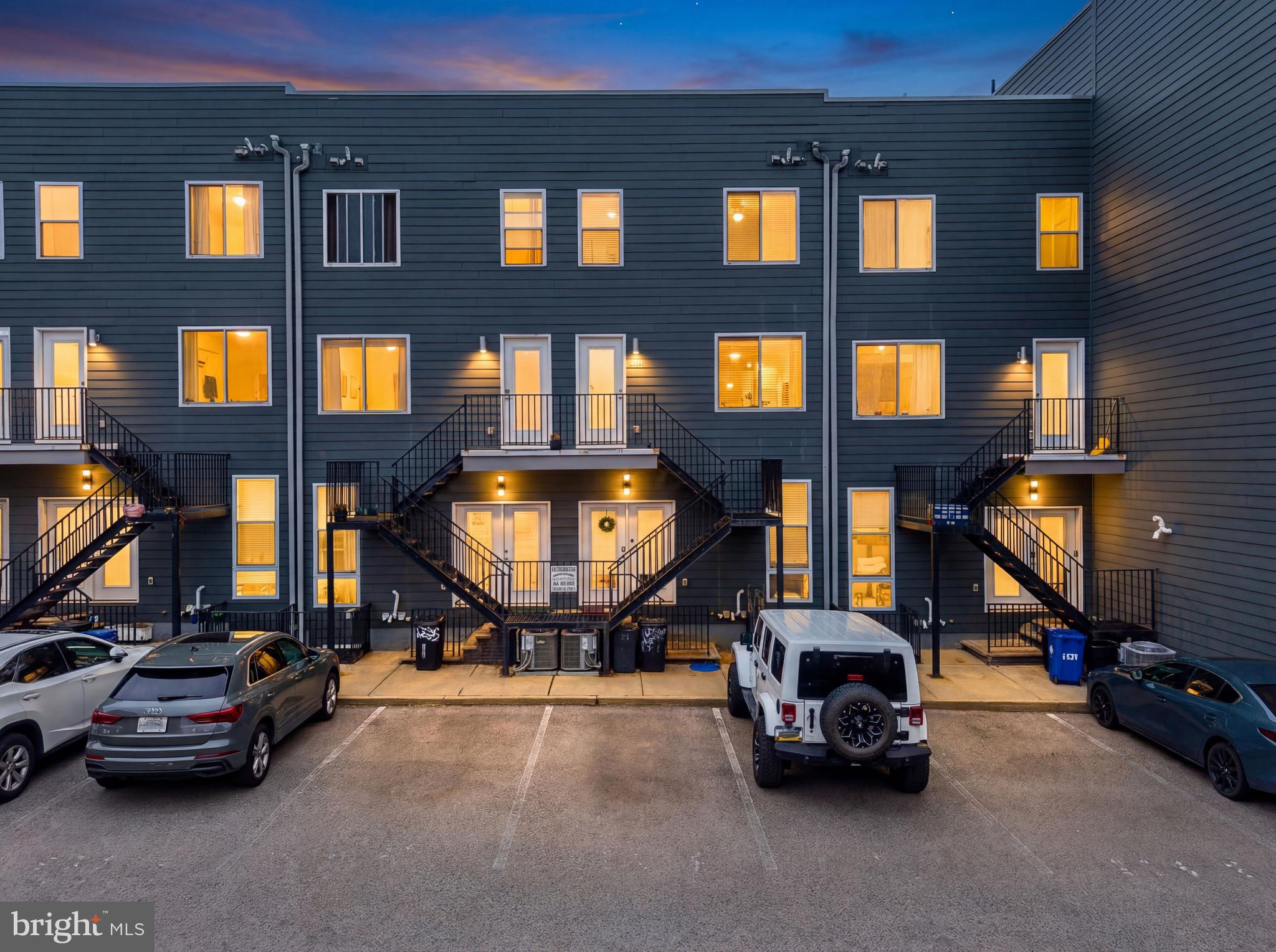 OLDE KENSINGTON - Residential