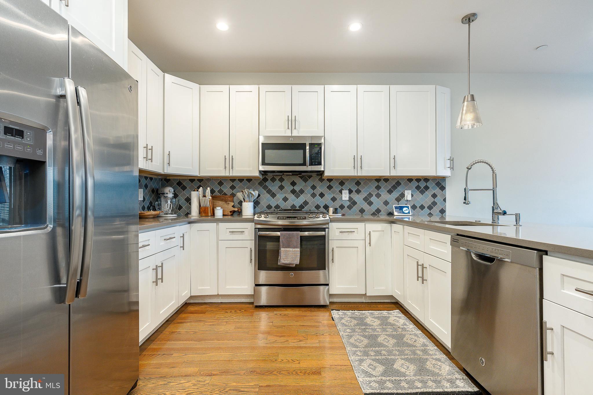 OLDE KENSINGTON - Residential