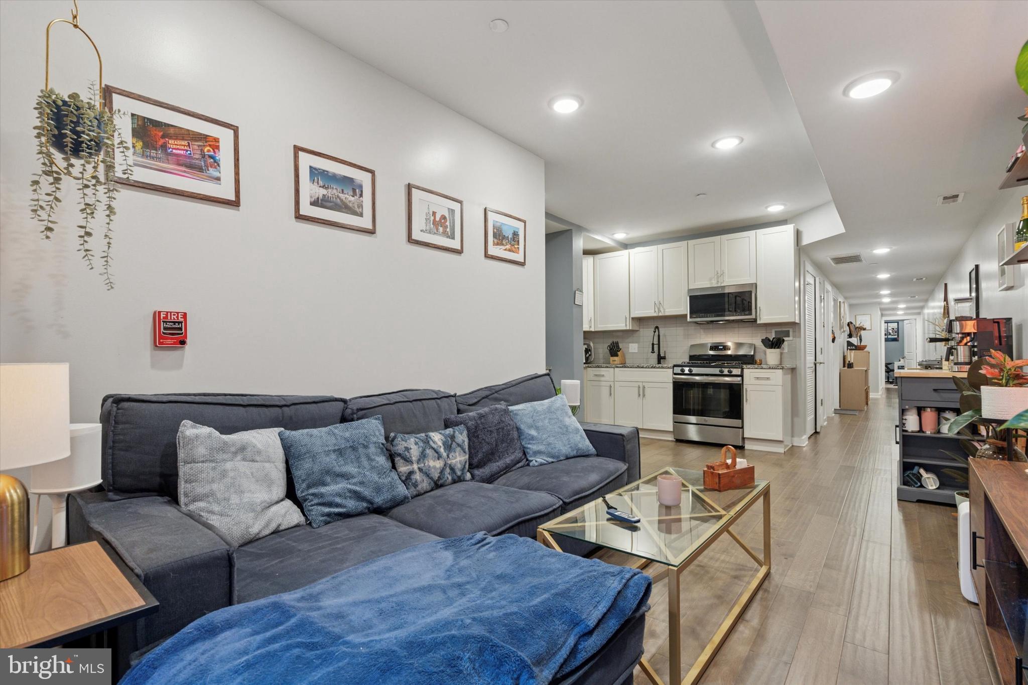 NORRIS SQUARE - Residential