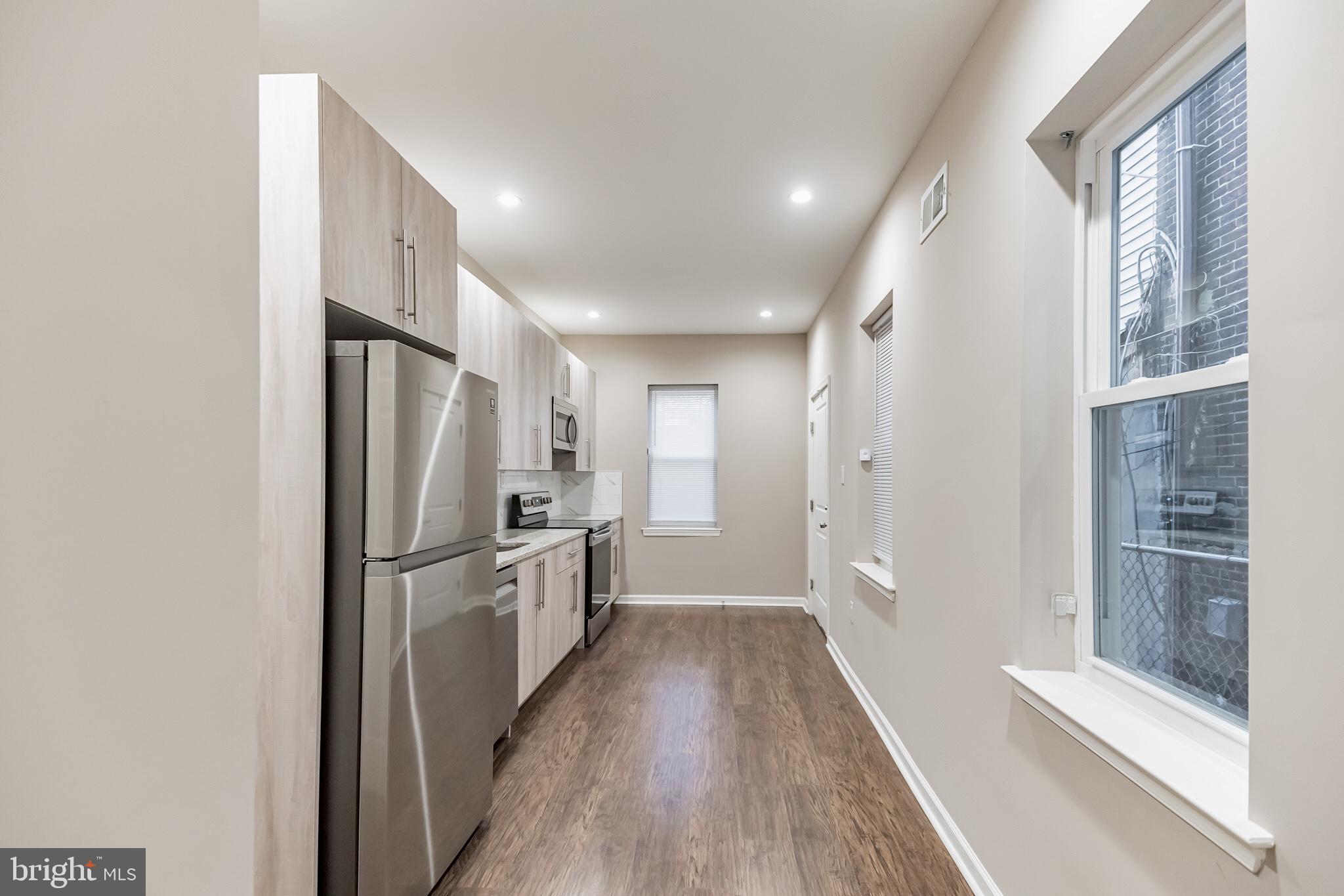 MANTUA - Residential