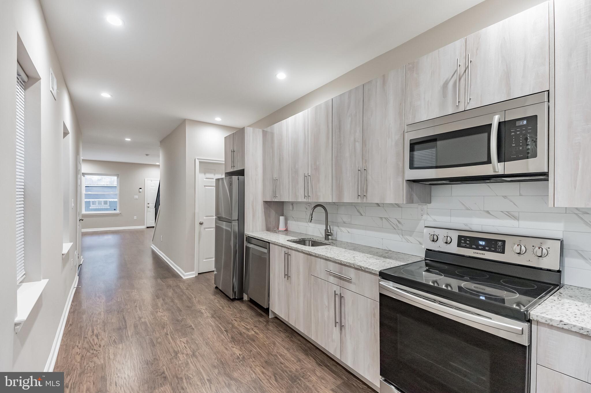 MANTUA - Residential