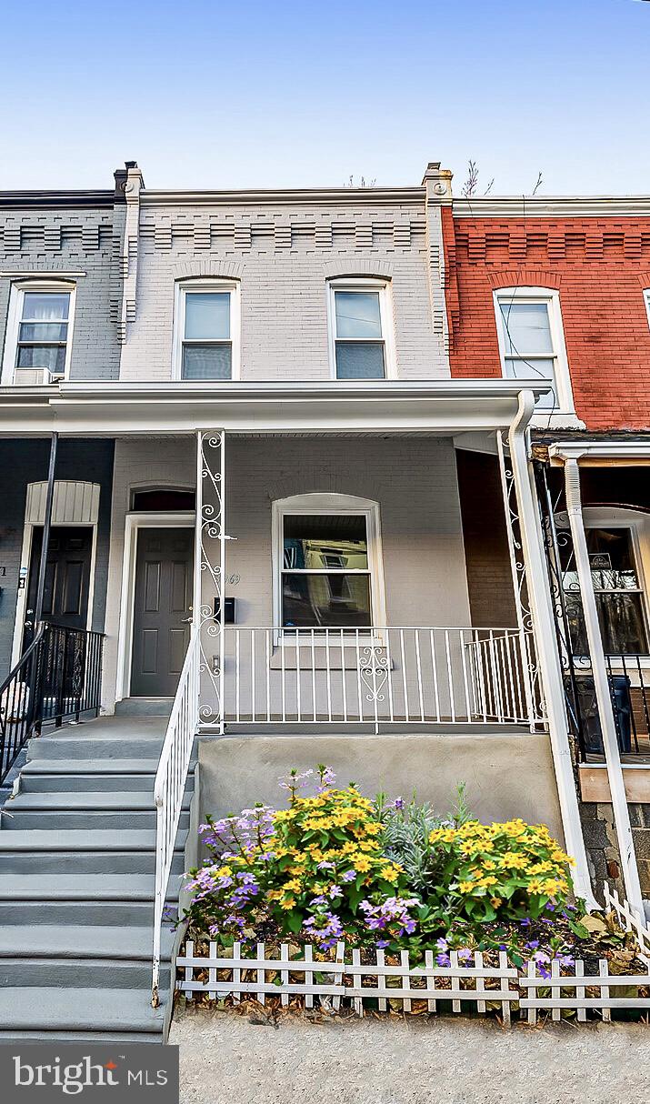 MANTUA - Residential