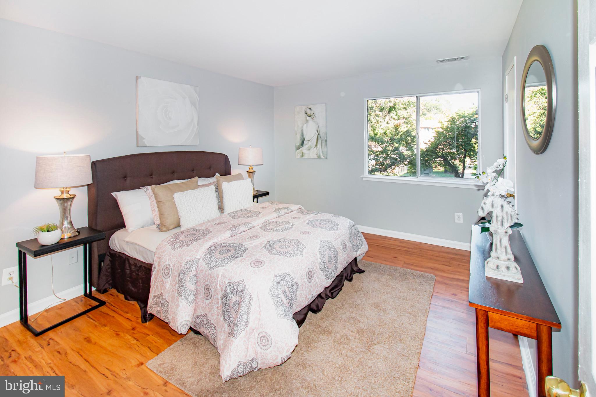 COLCHESTER TOWNE - Residential