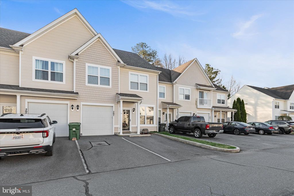 Photo of 207 Intrepid Lane #1102, BERLIN, MD 21811 (MLS # MDWO2037354)