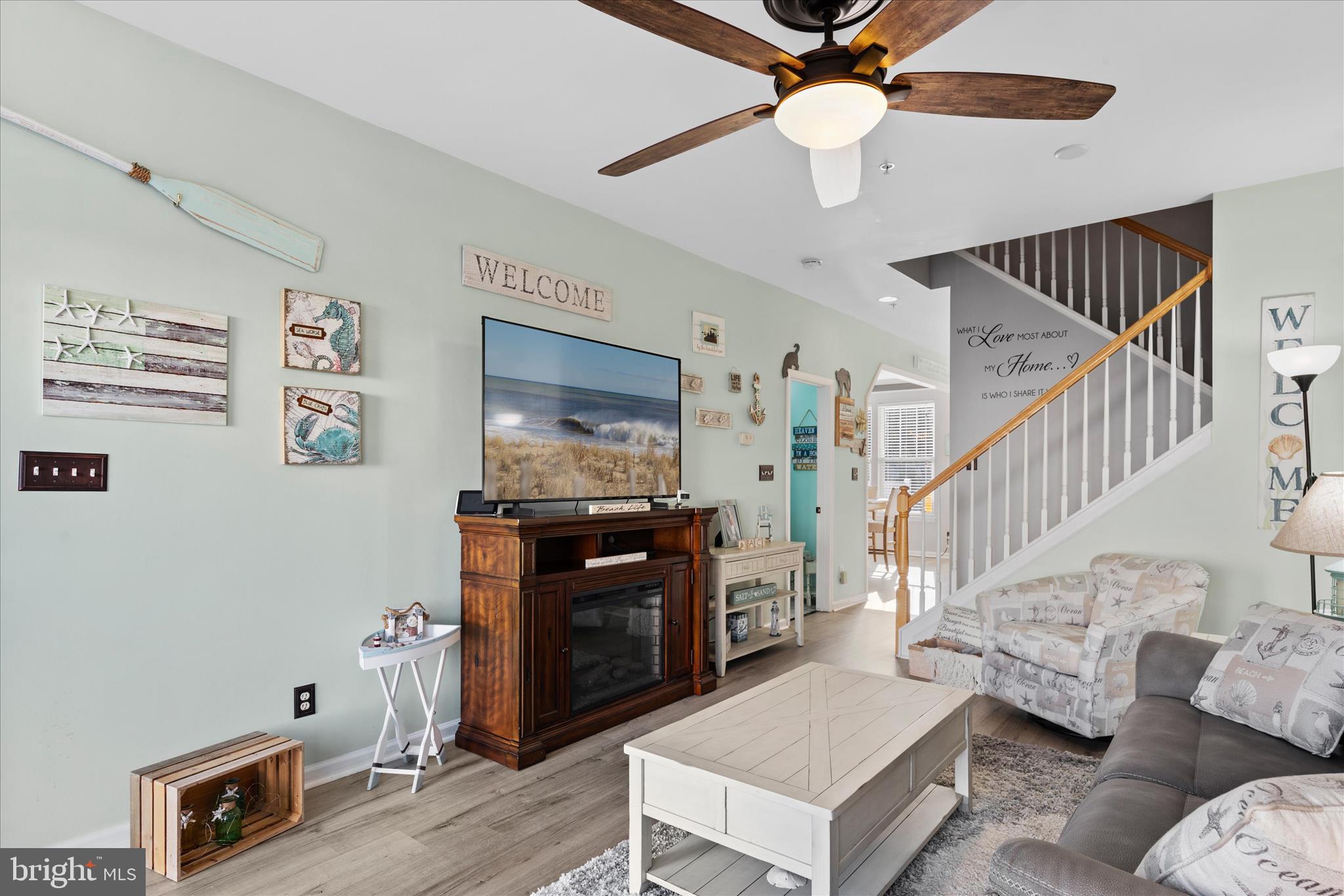 207 INTREPID LANE 1102