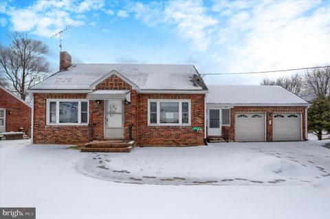 678 LITTLESTOWN ROAD LITTLESTOWN PA 17340