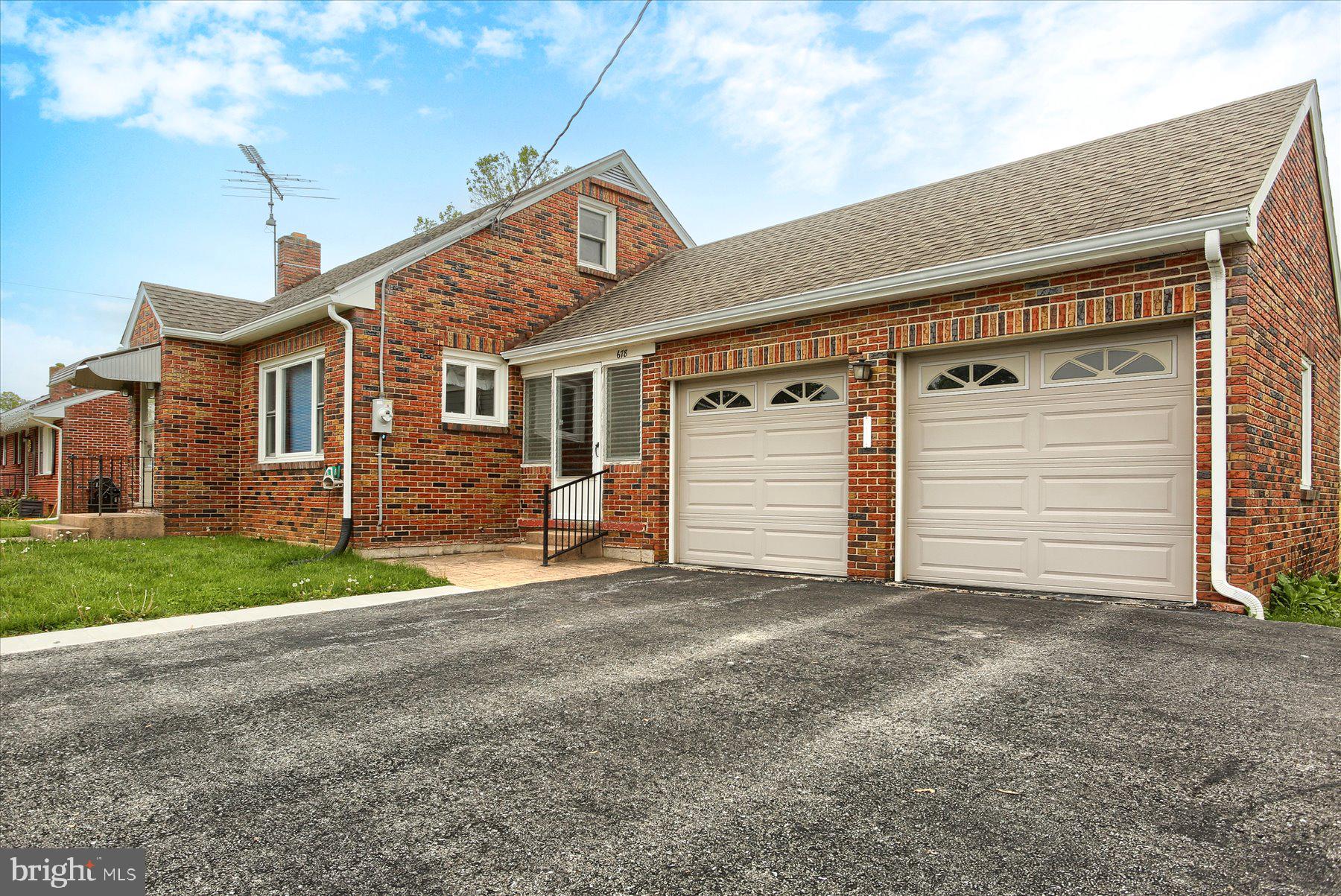 LITTLESTOWN AREA - Residential