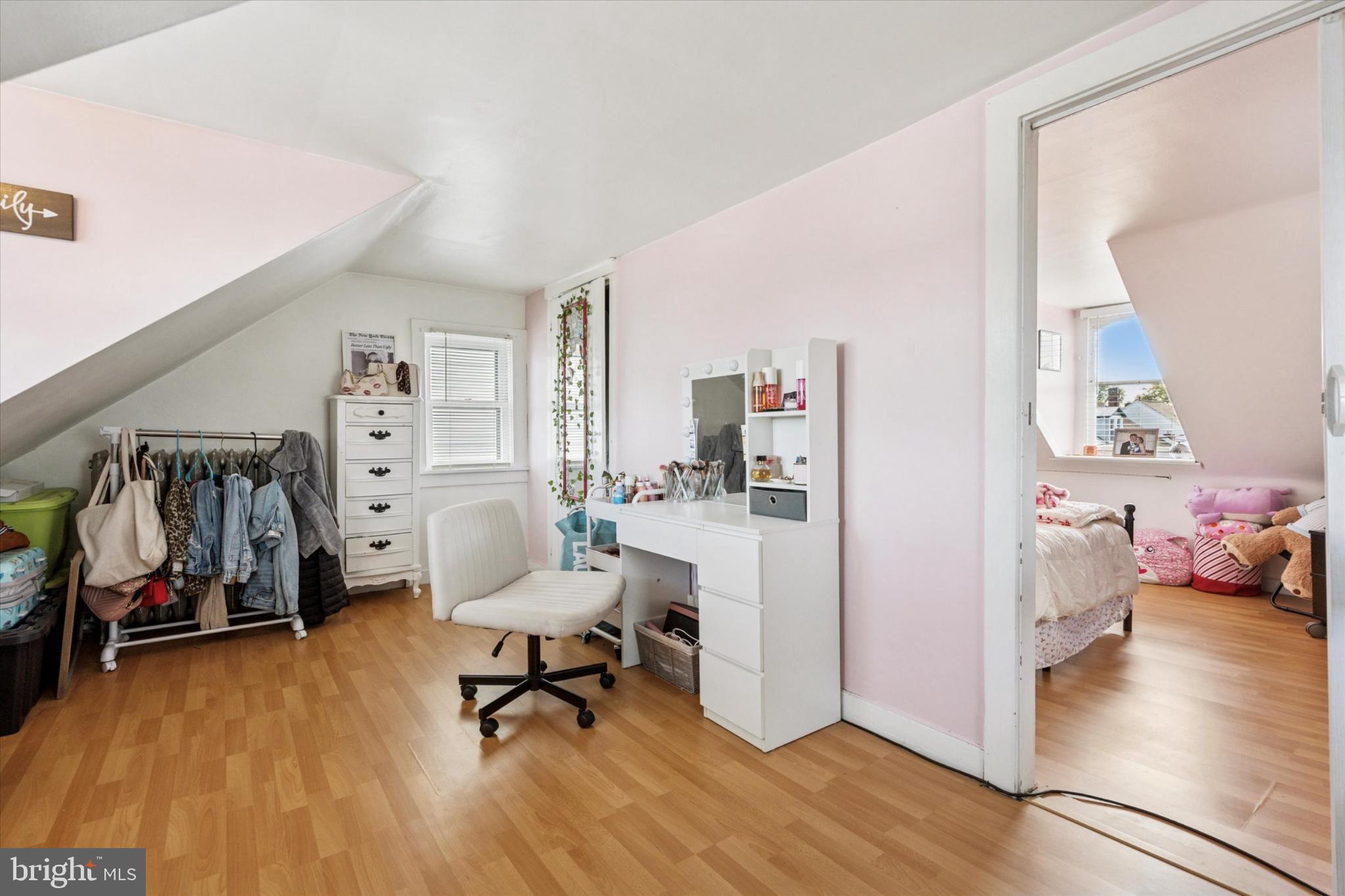 BRISTOL - Residential