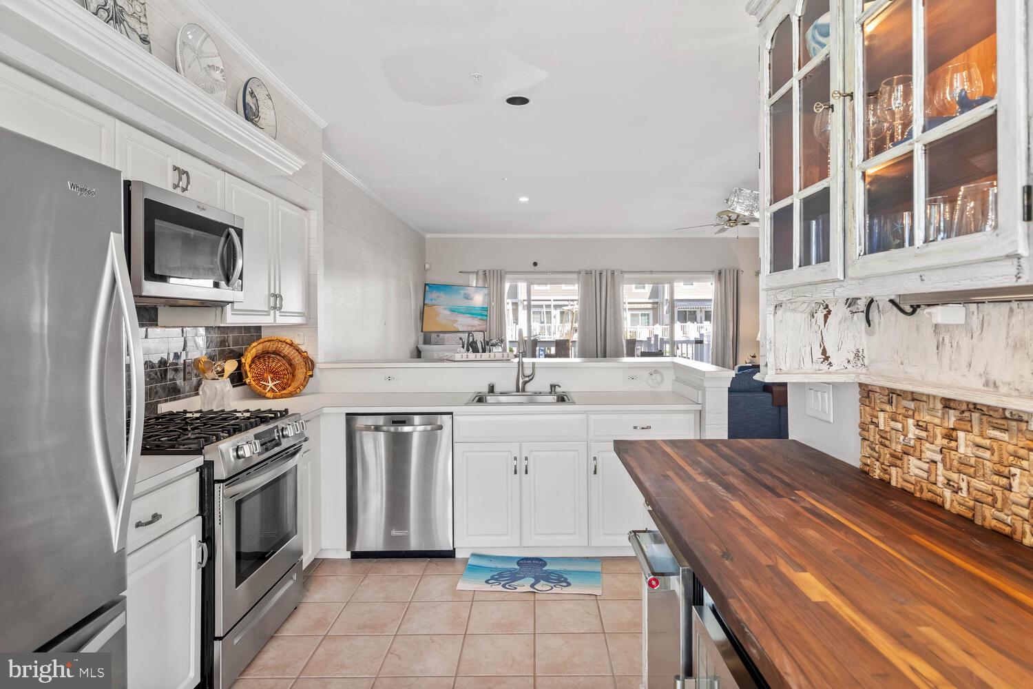 TOWNES OF NANTUCKET - Residential