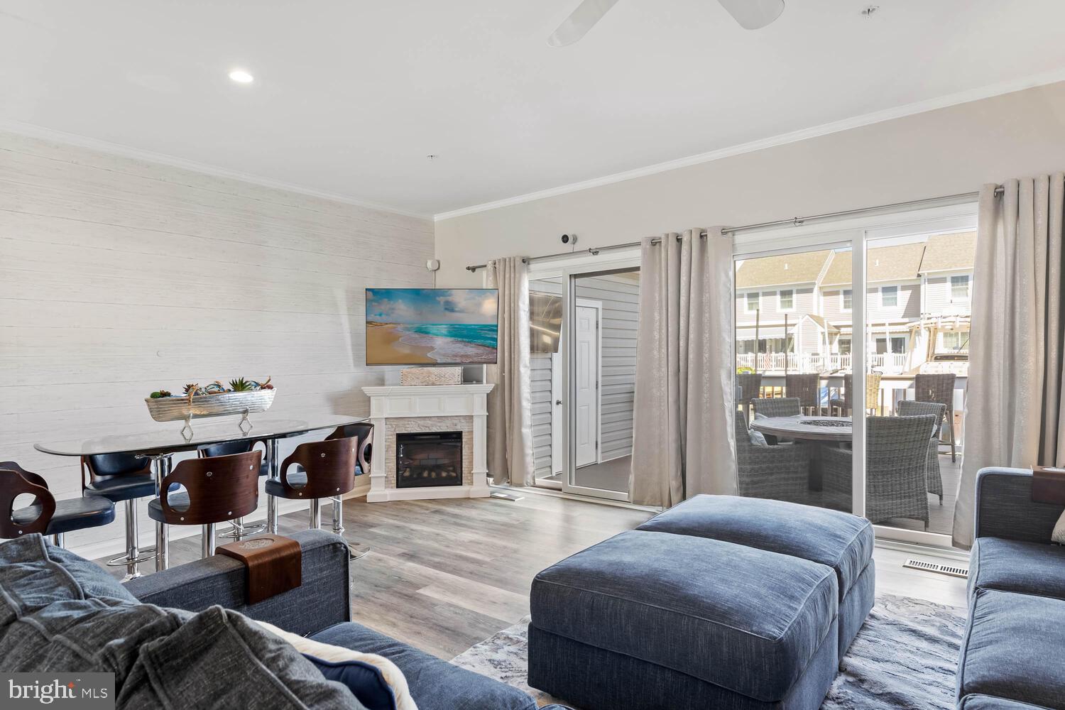 TOWNES OF NANTUCKET - Residential