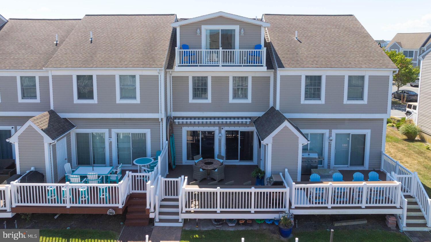 TOWNES OF NANTUCKET - Residential