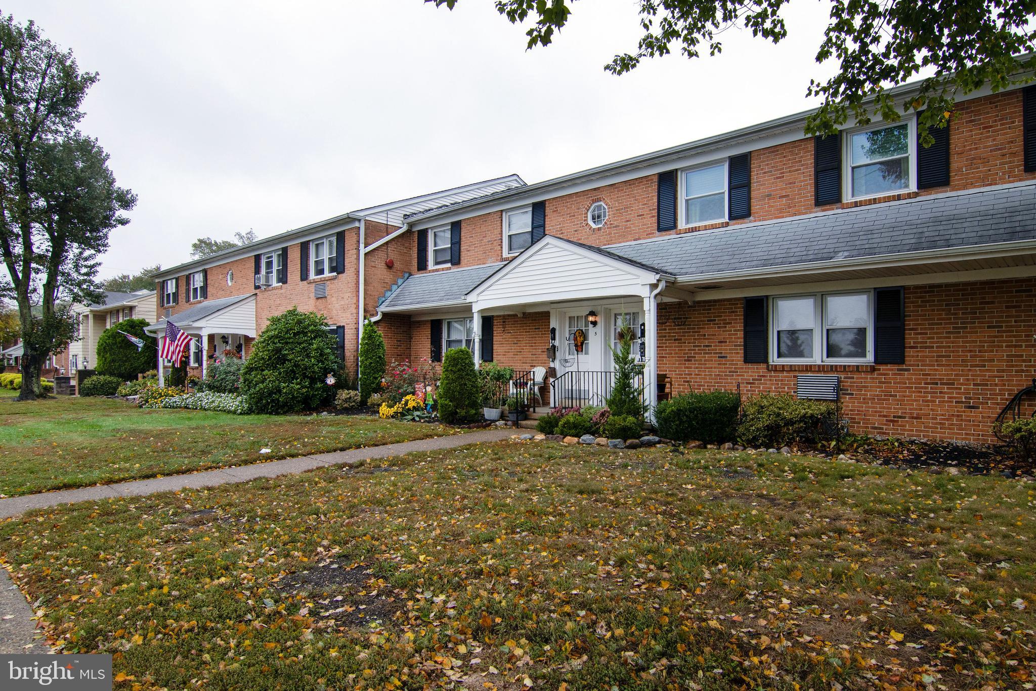 5 SUNNYBROOK ROAD C C