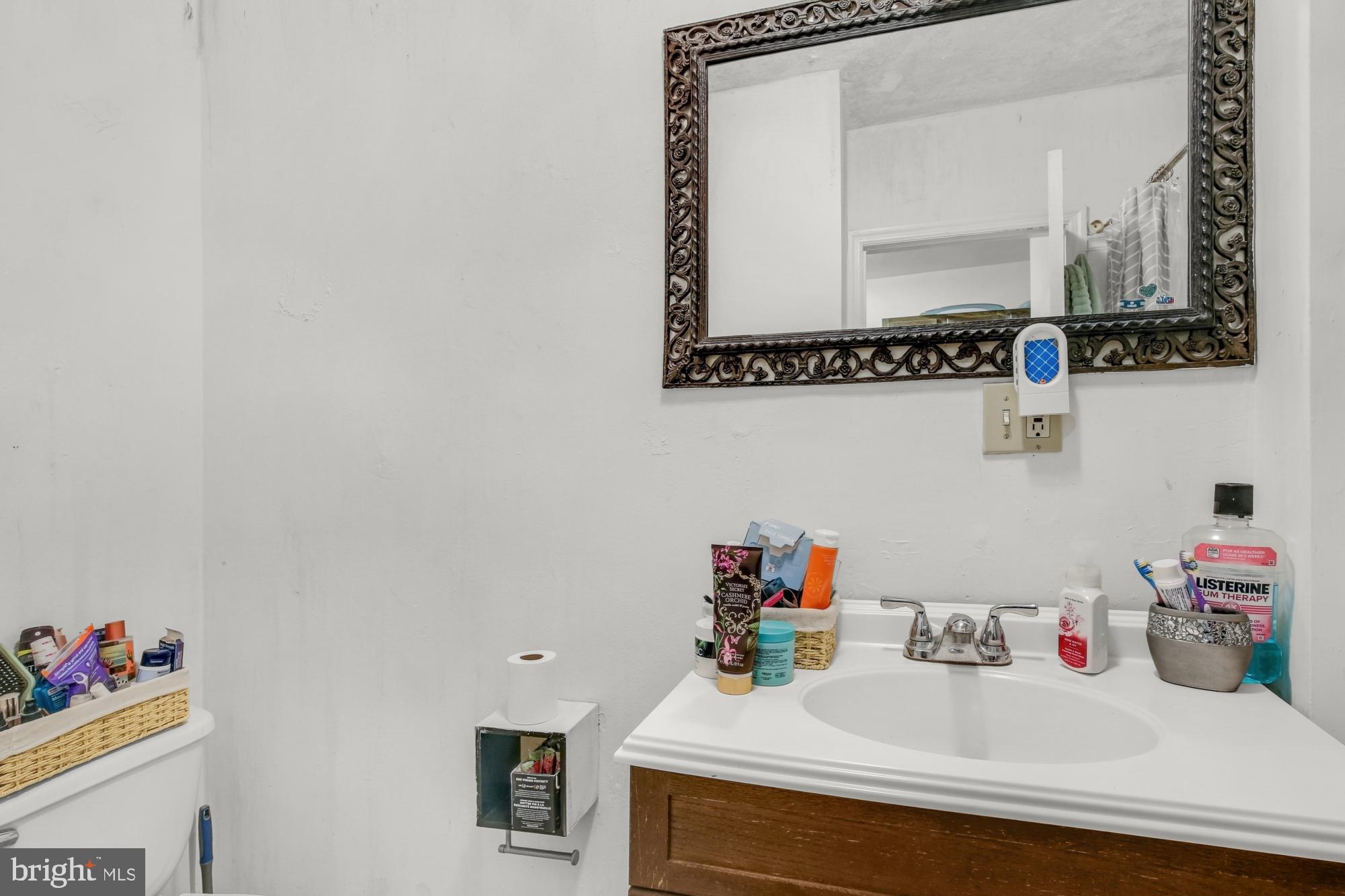 MANAYUNK - Residential Lease