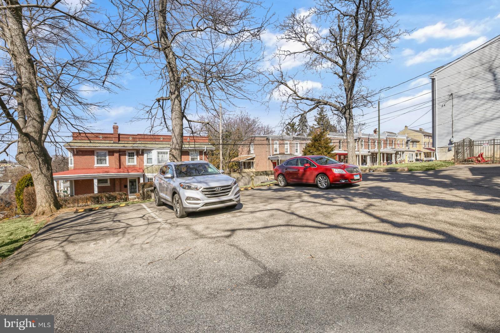 MANAYUNK - Residential Lease