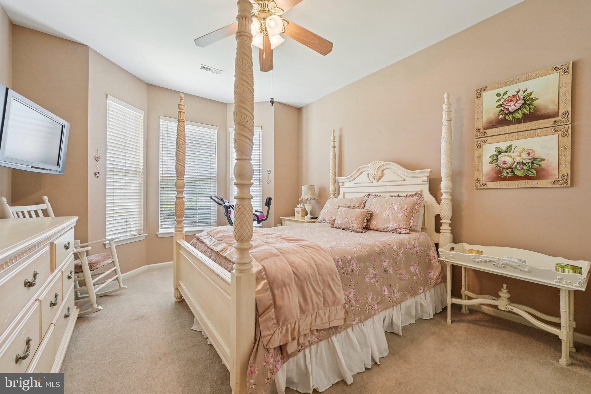 VILLAS AT FIVE PONDS - Residential