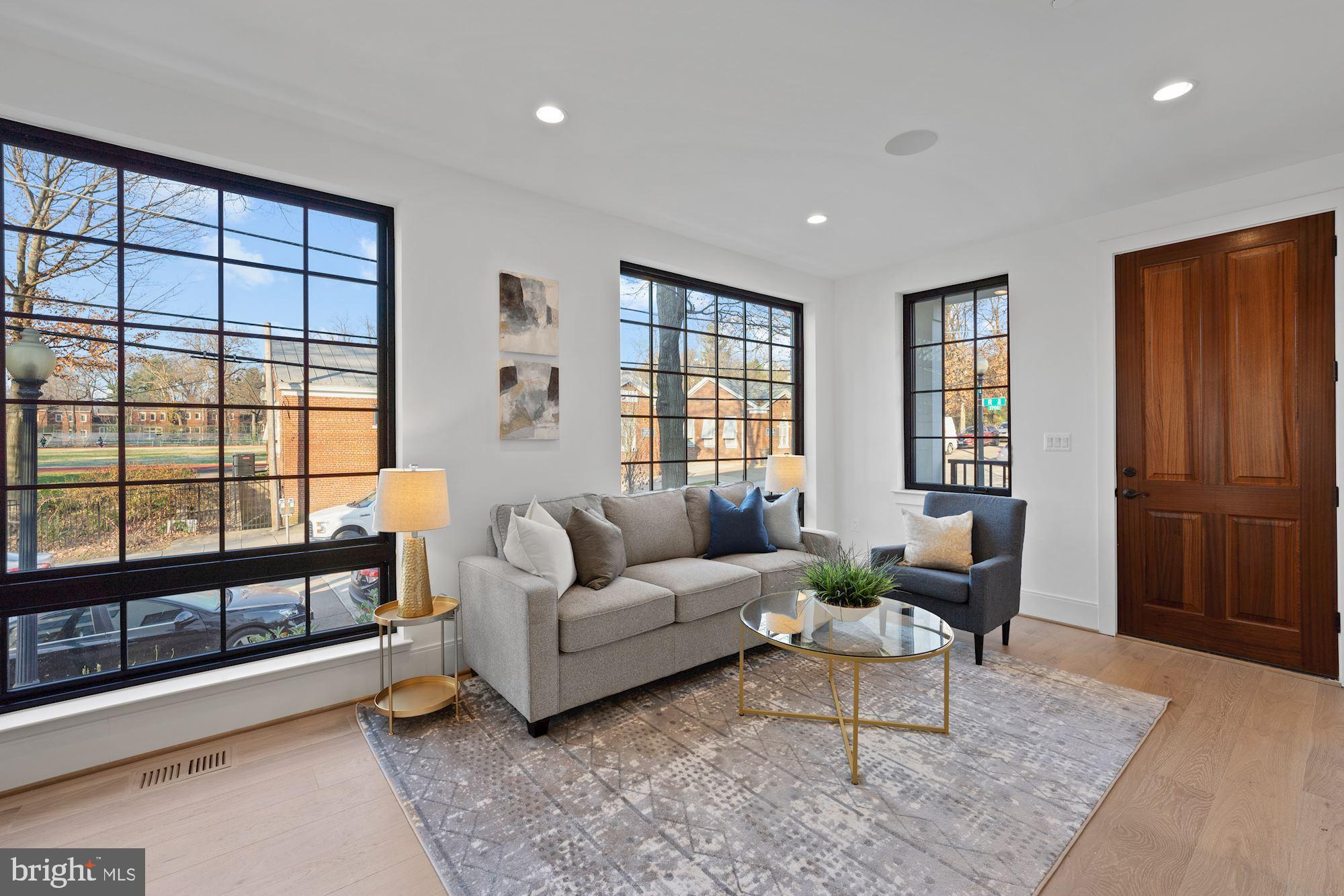 BURLEITH - Residential