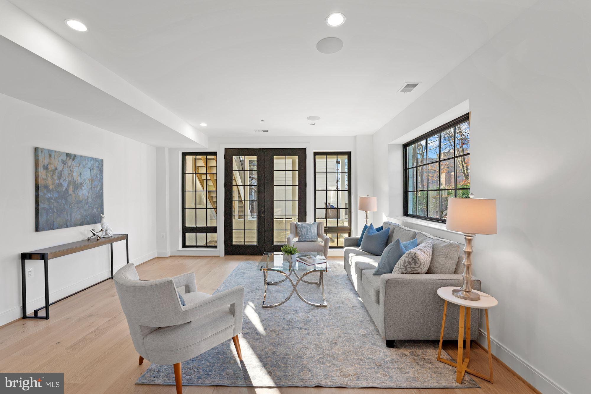 BURLEITH - Residential