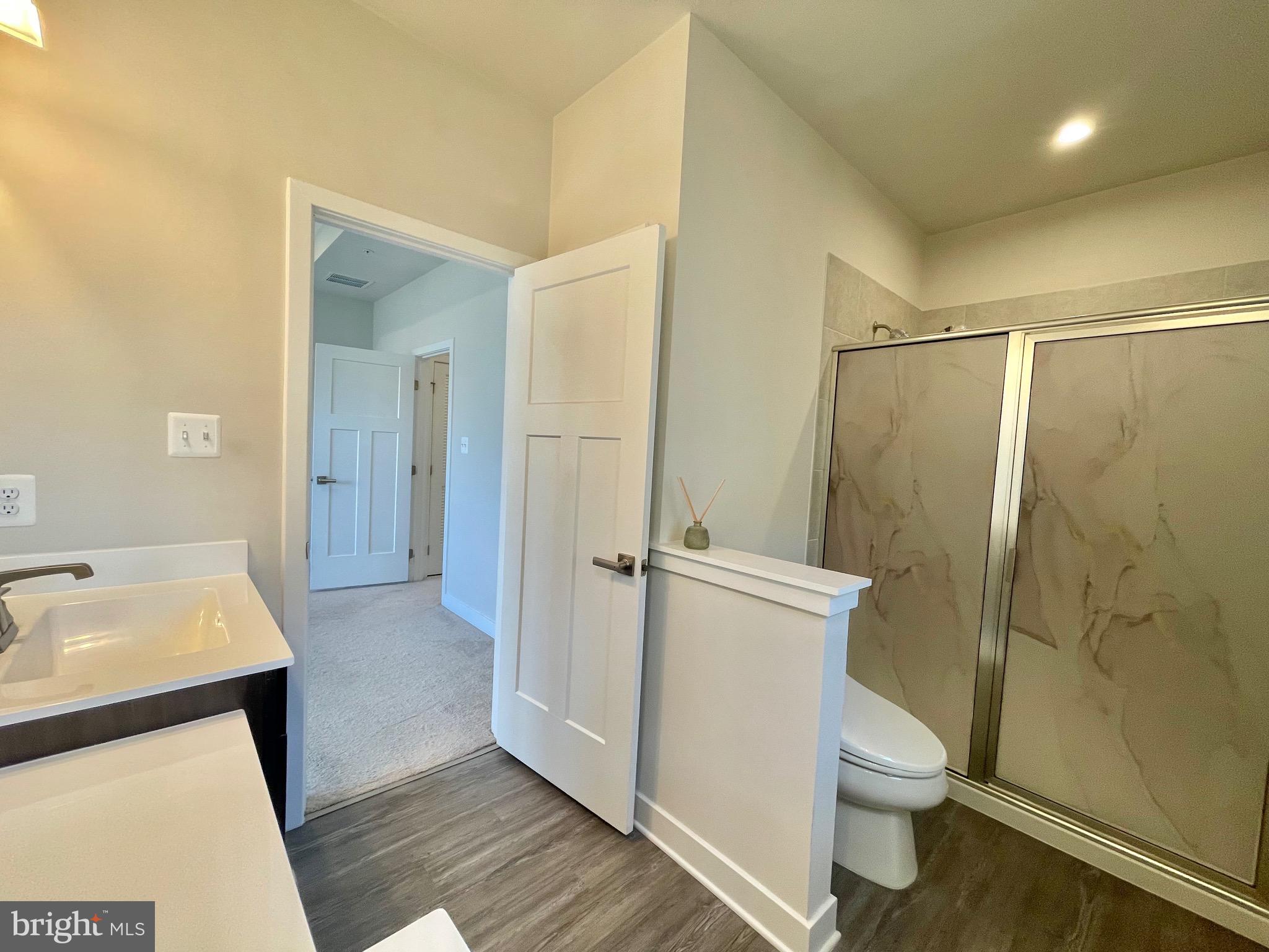 VILLAGES OF URBANA - Residential Lease