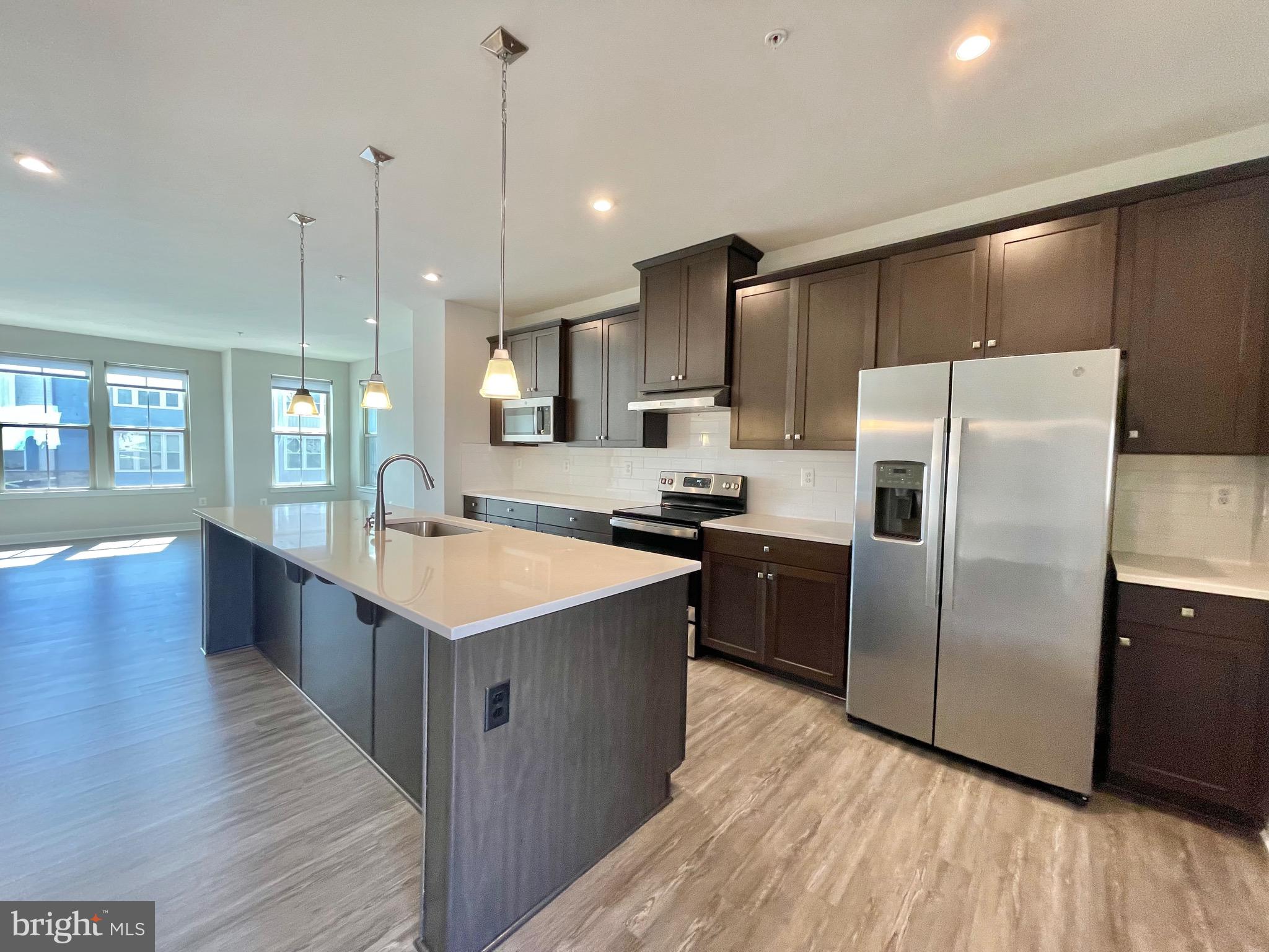 VILLAGES OF URBANA - Residential Lease