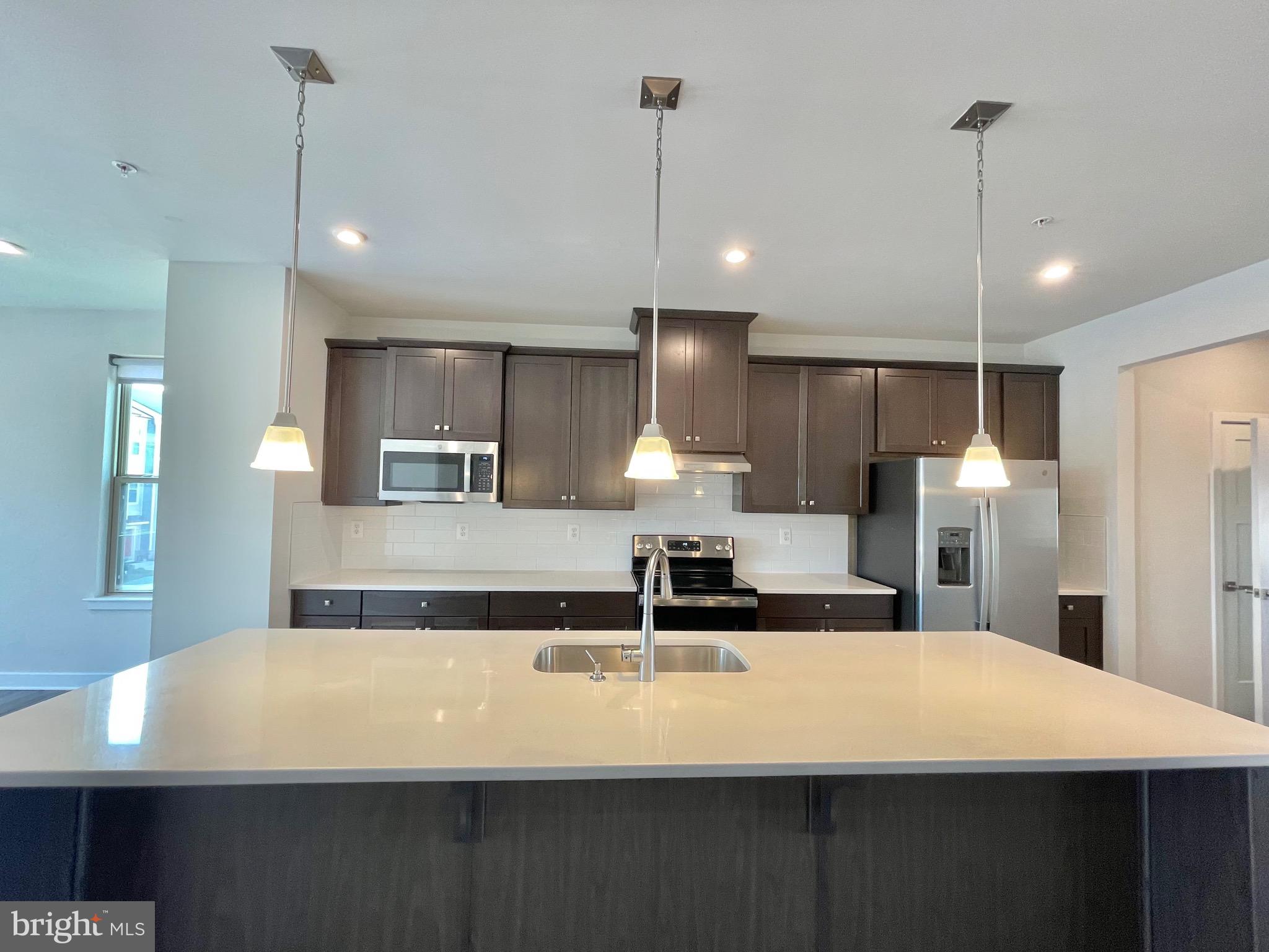 VILLAGES OF URBANA - Residential Lease