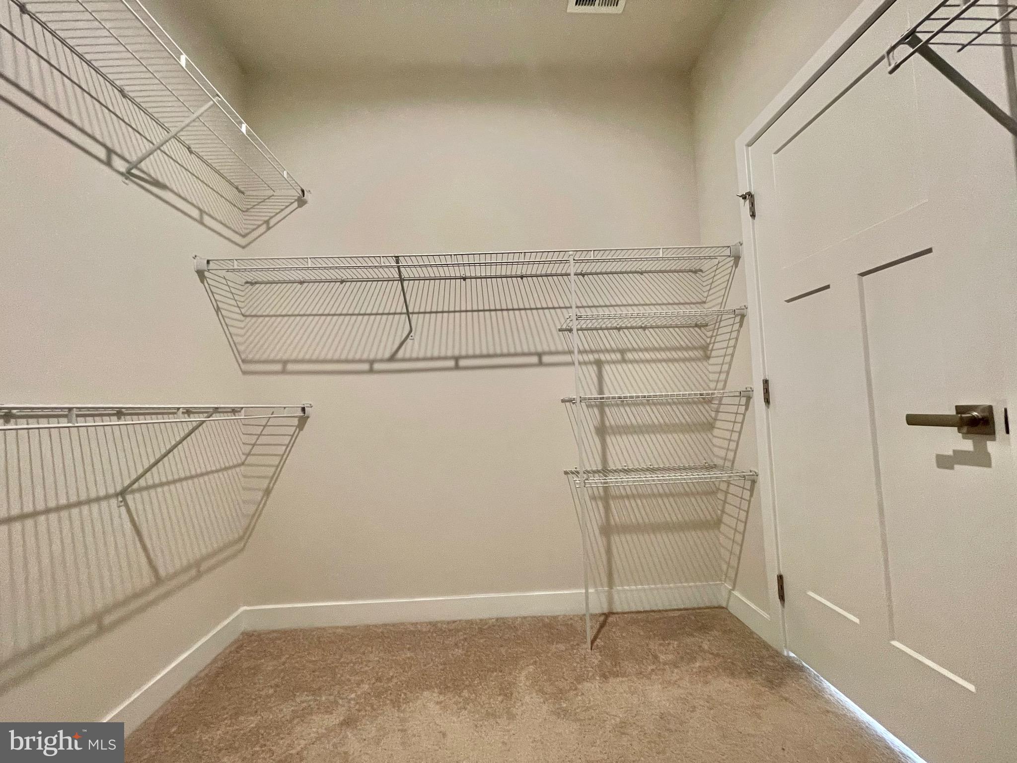 VILLAGES OF URBANA - Residential Lease