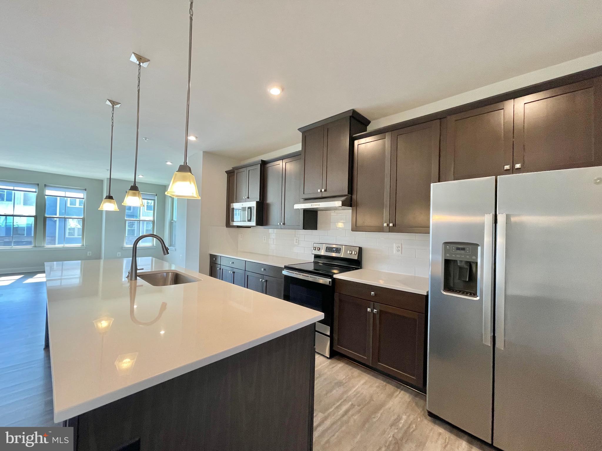 VILLAGES OF URBANA - Residential Lease