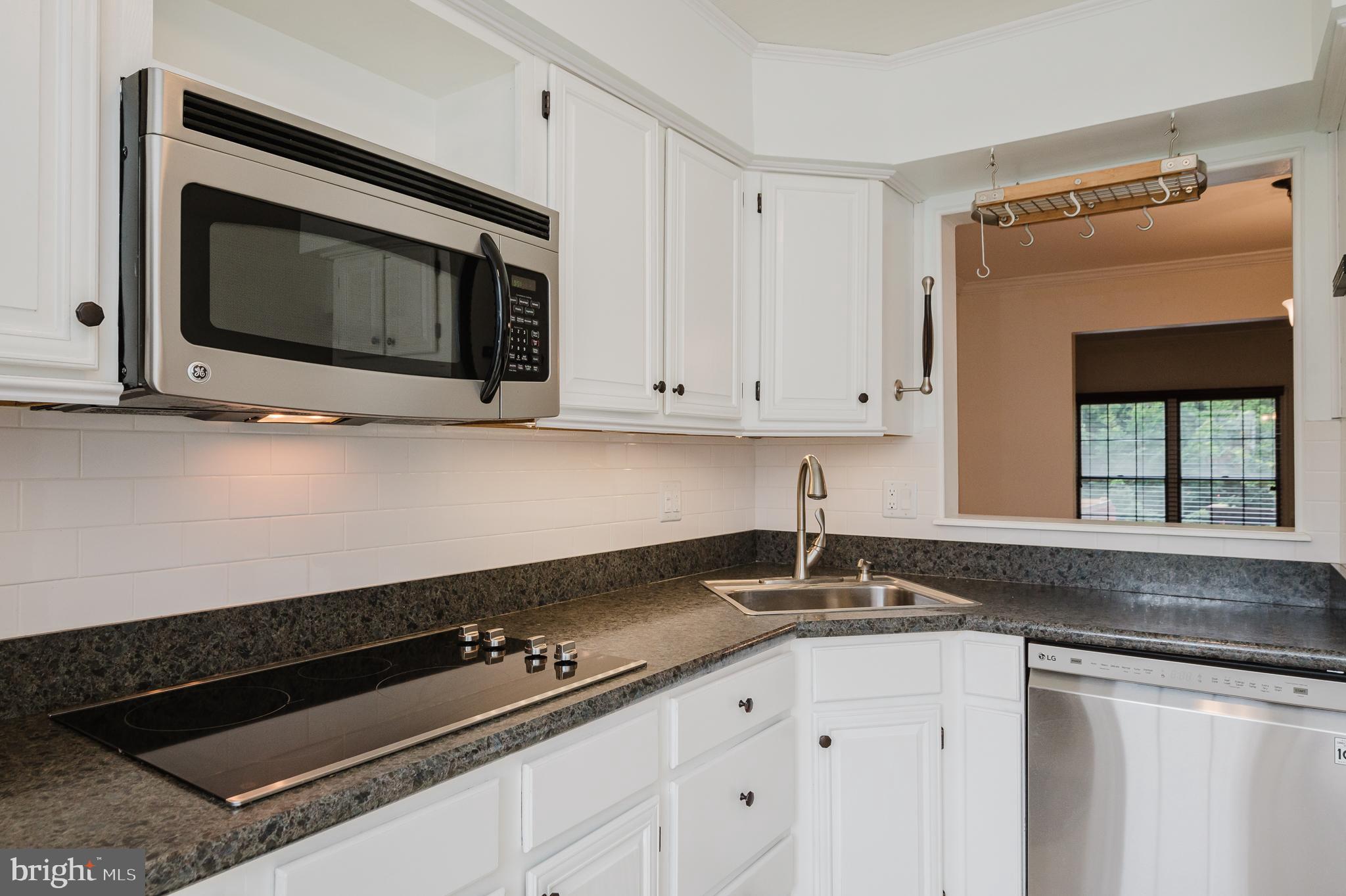 COPPERFIELD AT FIVE FRM - Residential Lease