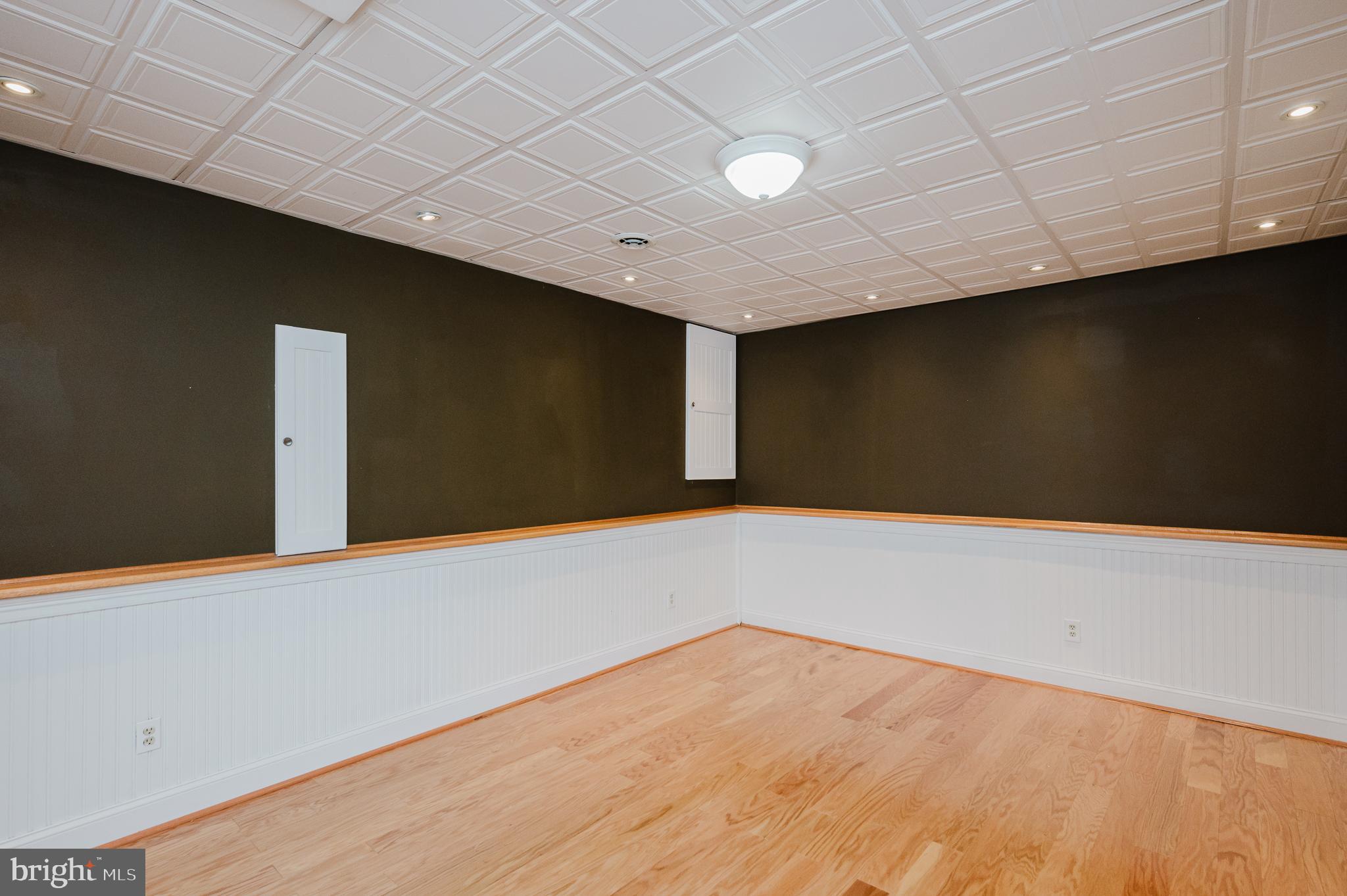 COPPERFIELD AT FIVE FRM - Residential Lease