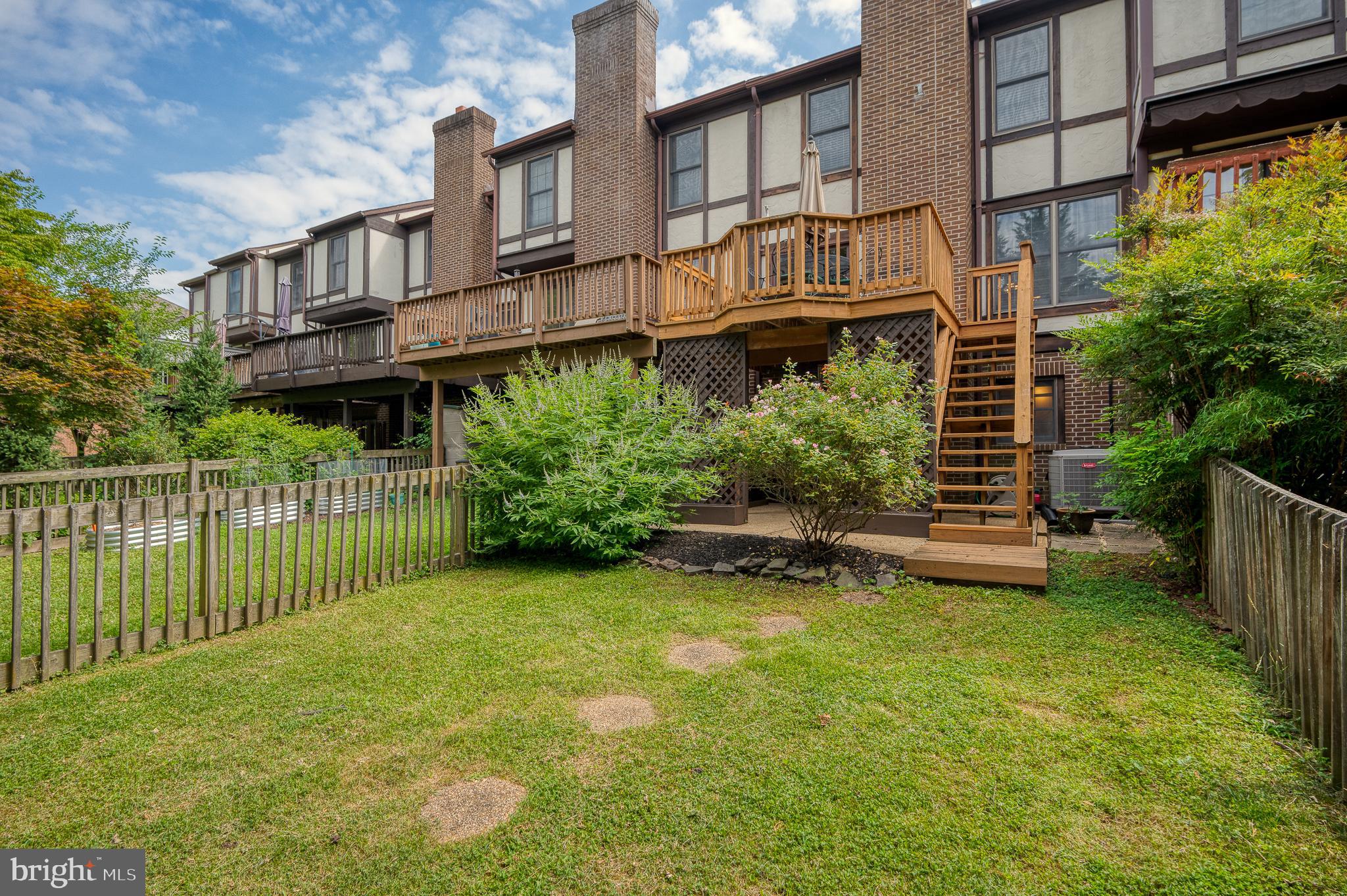 COPPERFIELD AT FIVE FRM - Residential Lease