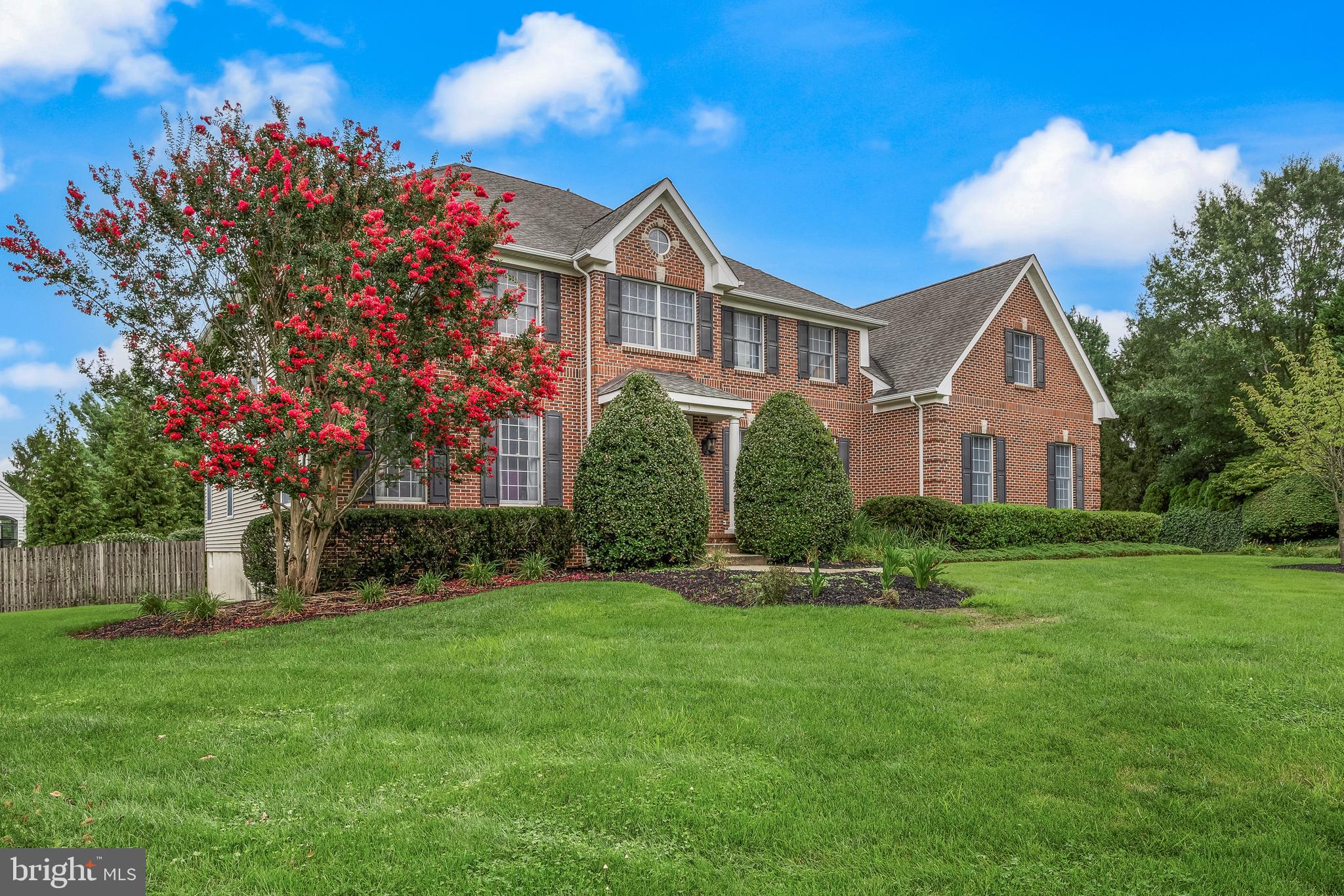 3 WHITE TAIL COURT