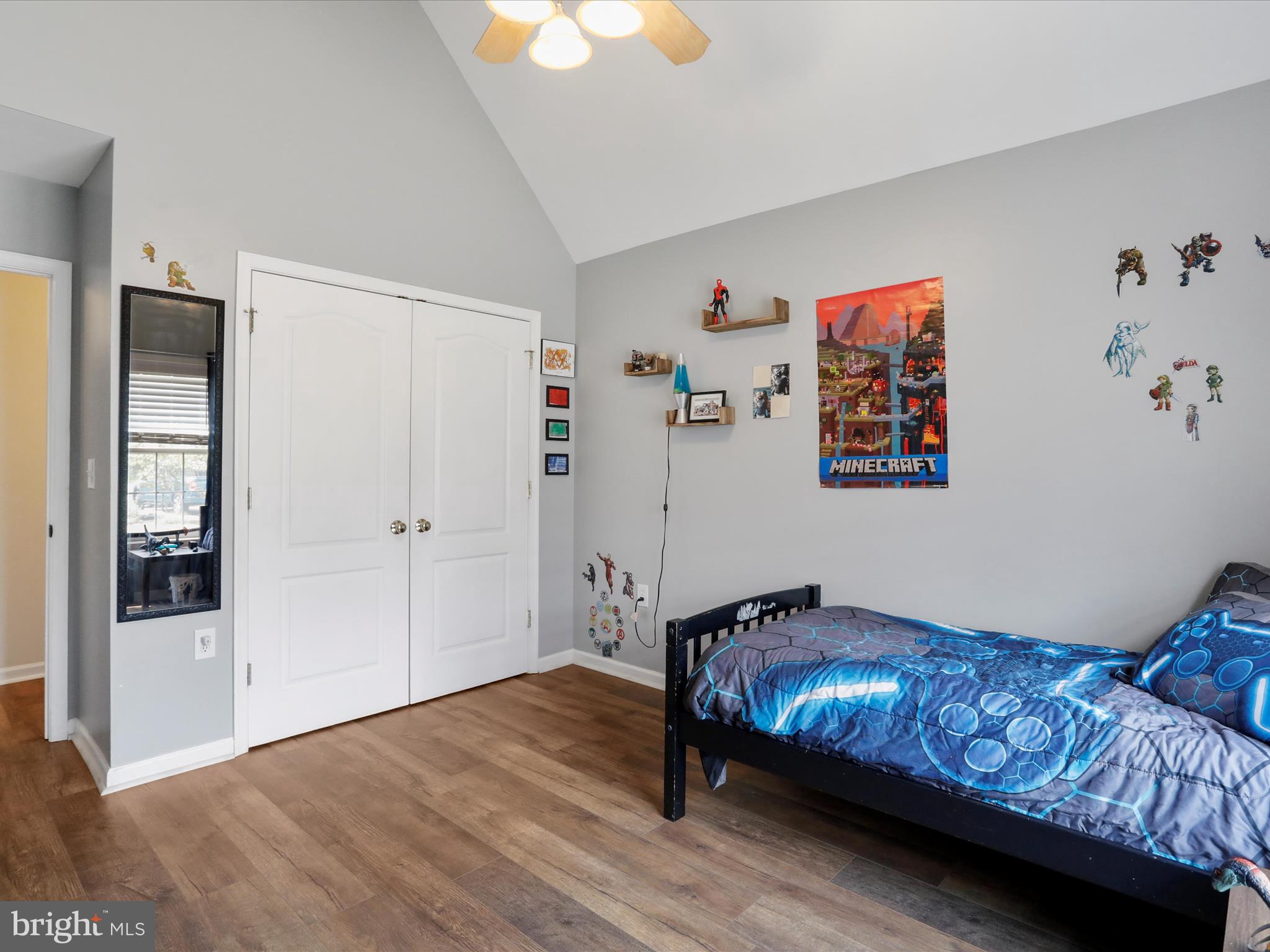 CLAYMONT CHASE - Residential